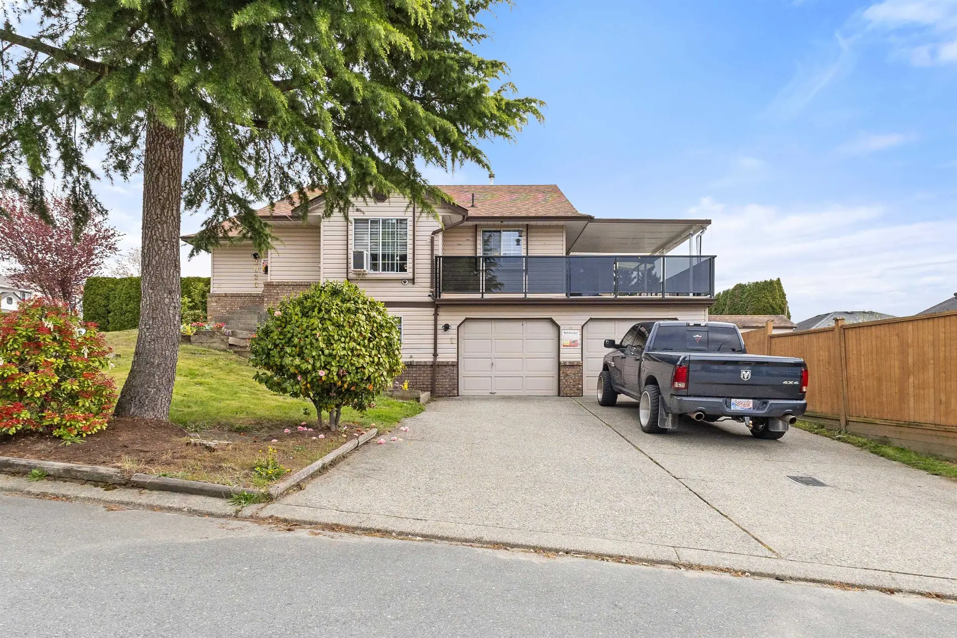 Property at 2930 Edgehill Avenue, Abbotsford, BC