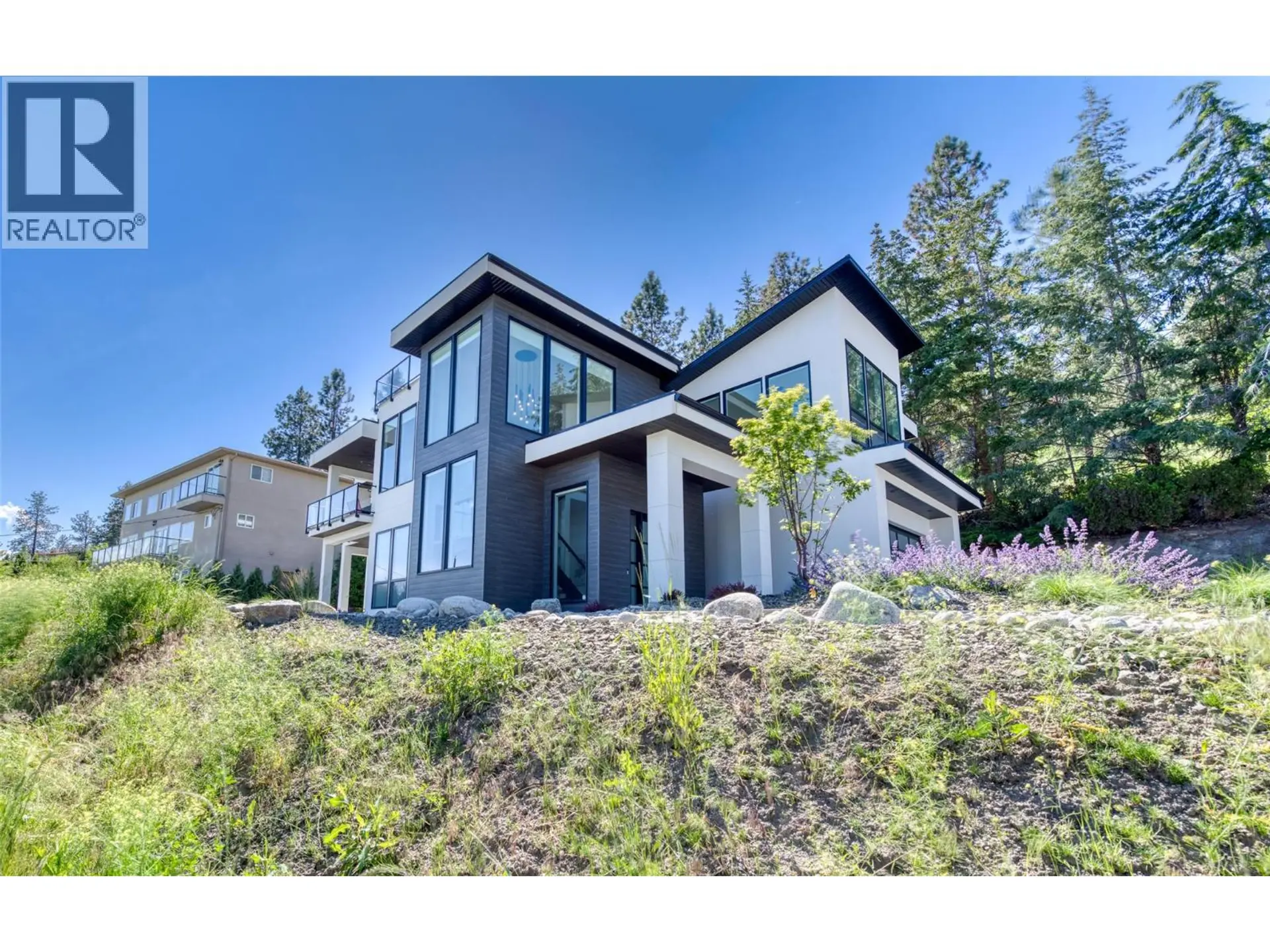 Property at 2672 Lakeridge Road, West Kelowna, BC