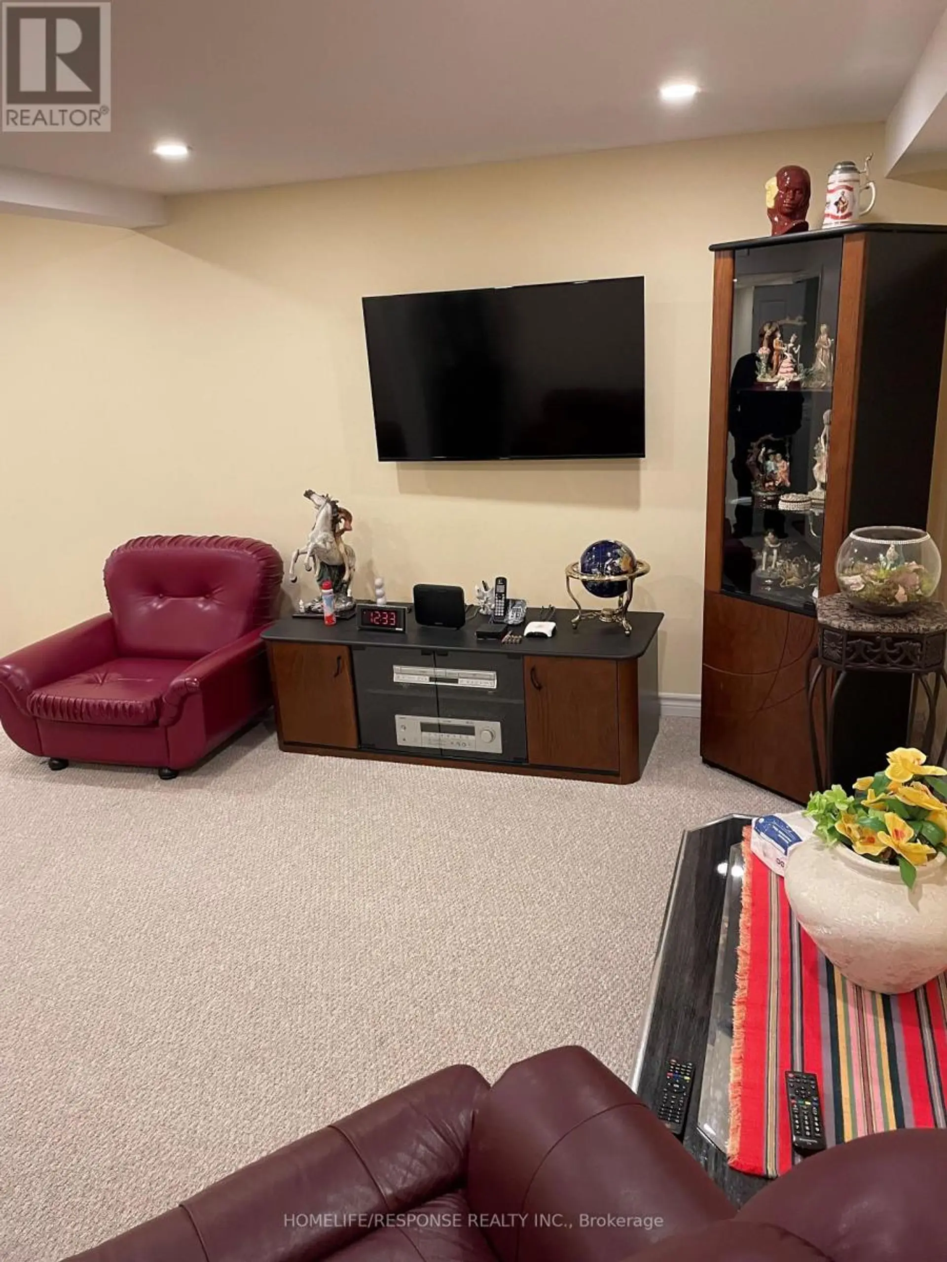 #21 2035 ASTA DRIVE S - Image 13