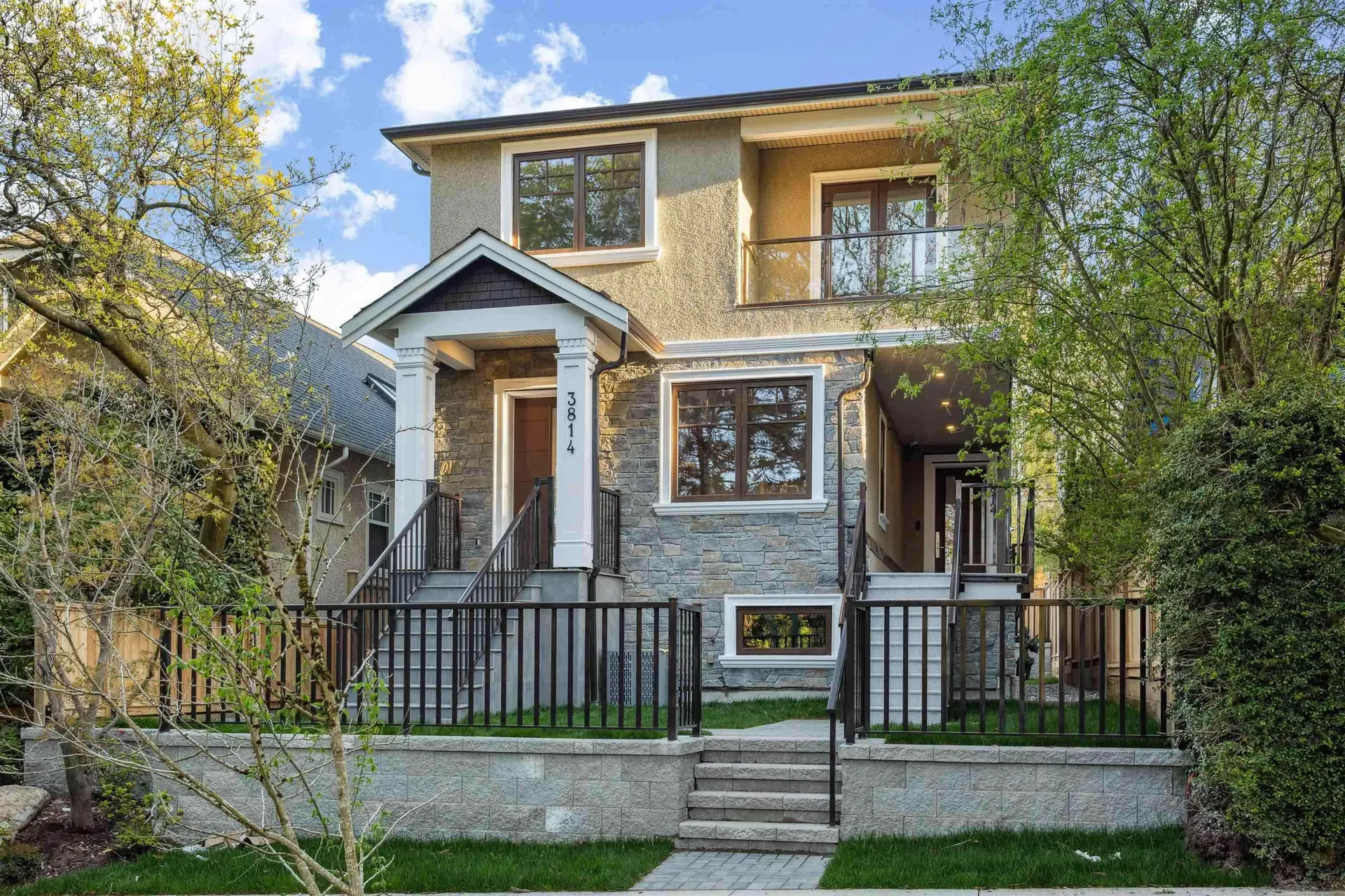 Property at 3812 W 15th Avenue, Vancouver, BC