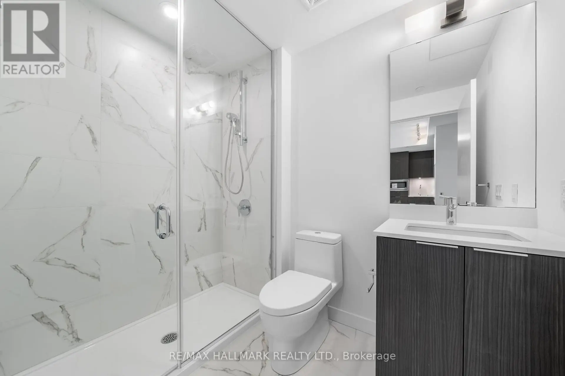 #N2708 7 GOLDEN LION HEIGHTS - Image 14