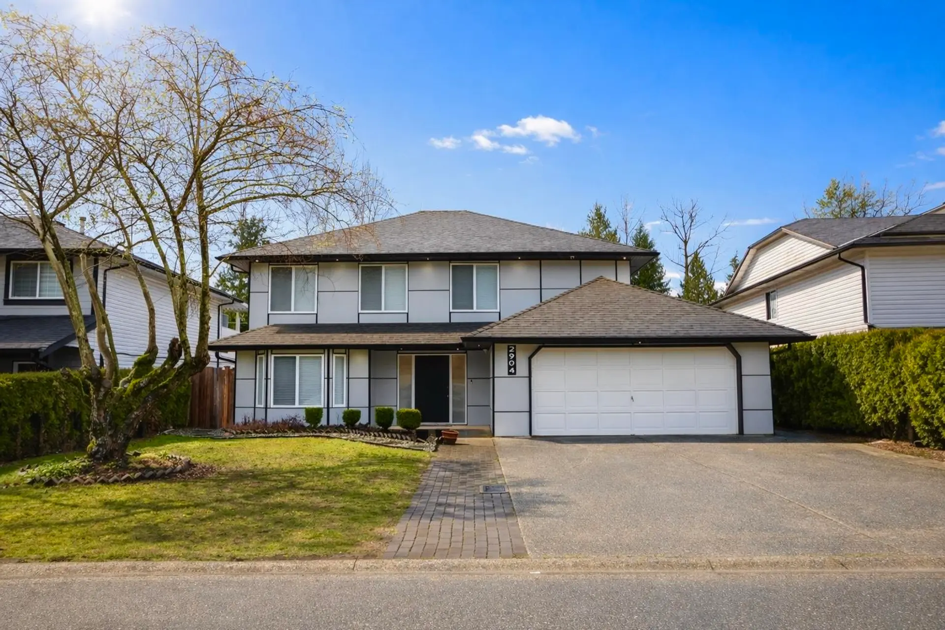 Property at 2904 Crossley Drive, Abbotsford, BC
