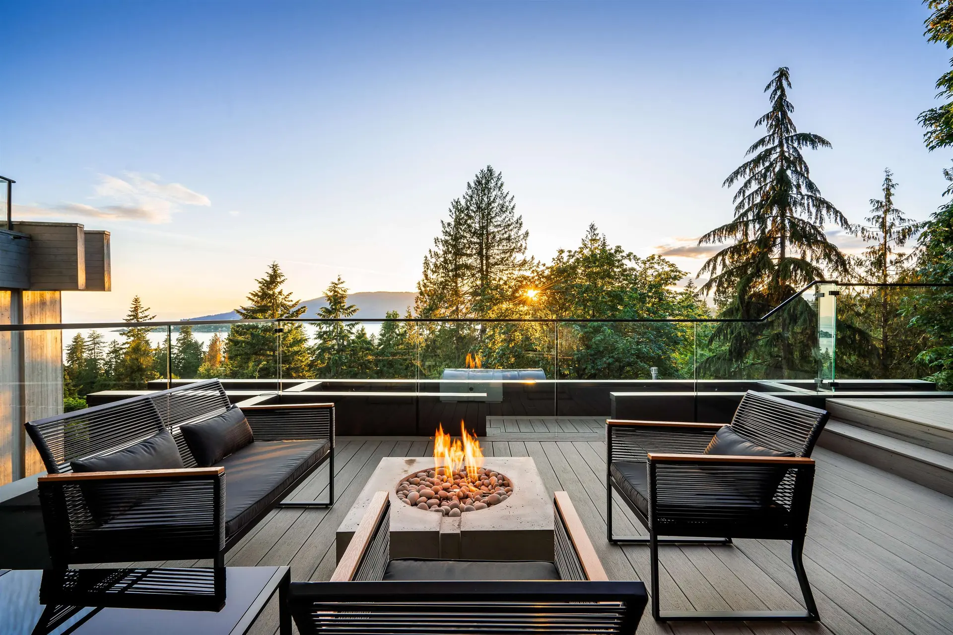 Property at 5325 Montiverdi Place, West Vancouver, BC