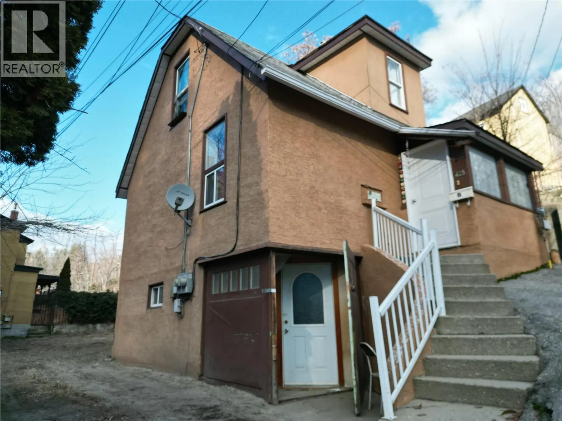 Property at 425, 415 Rossland Avenue, Trail, BC