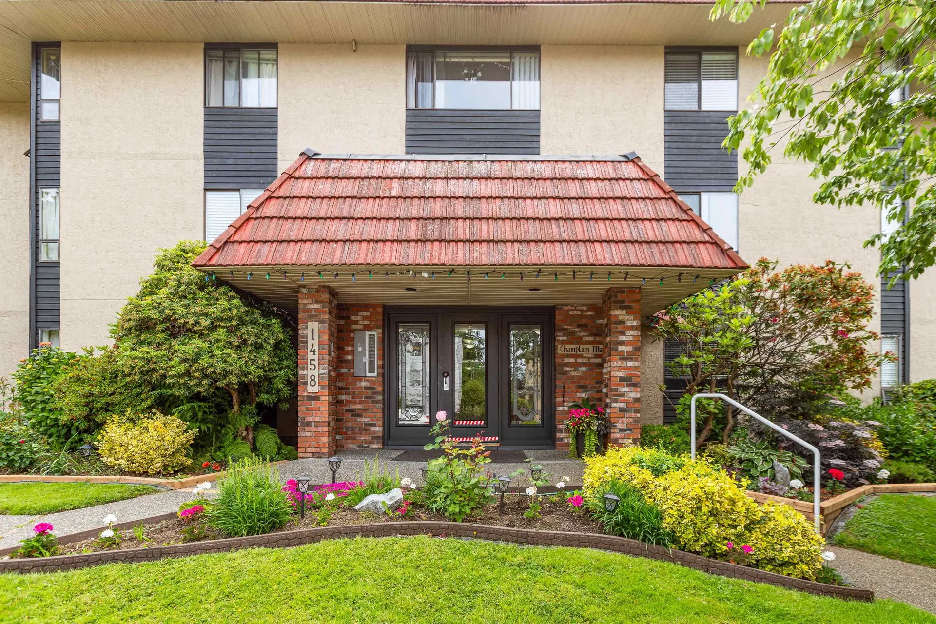 Property at #204 1458 Blackwood Street, White Rock, BC