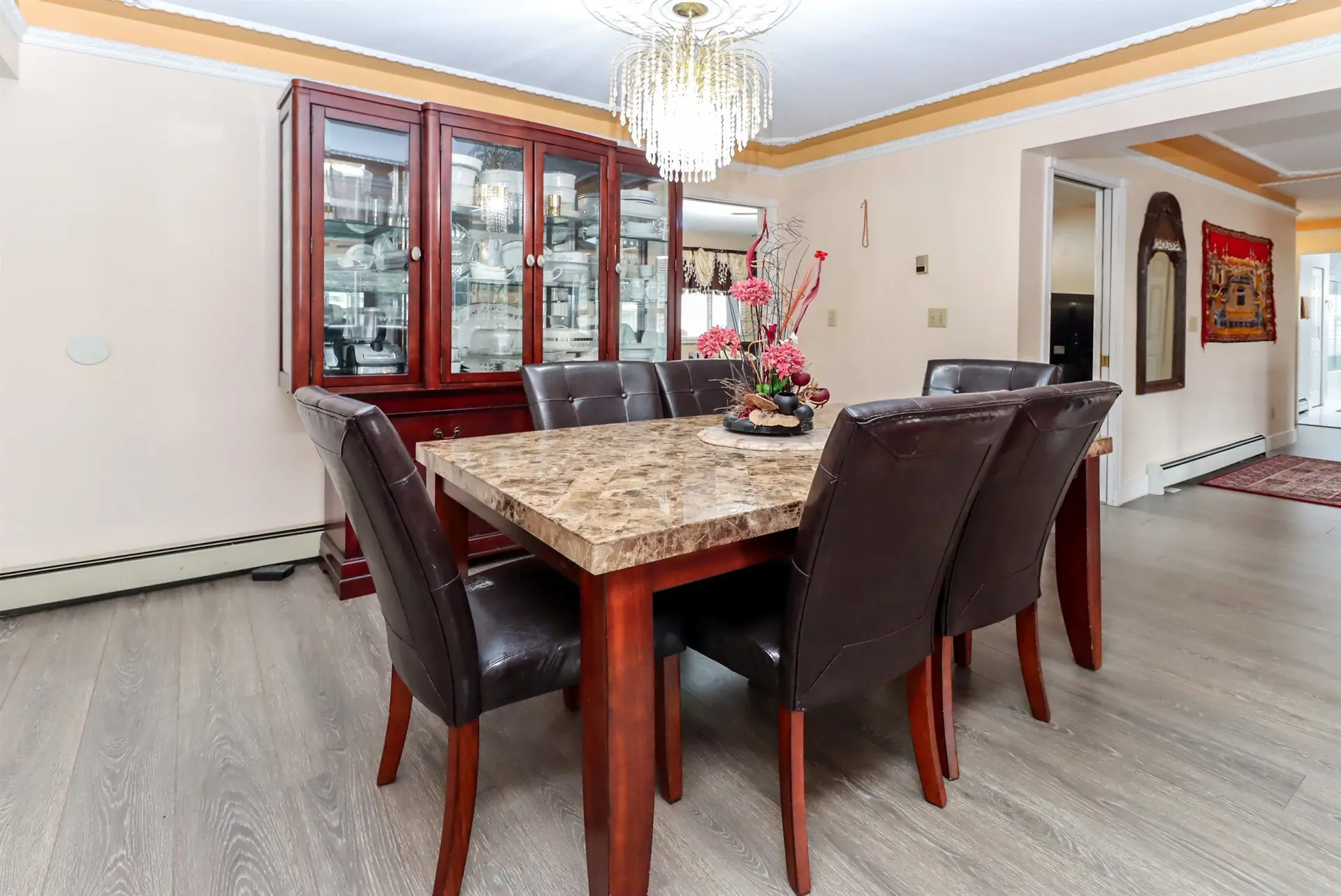 7176 124 Street - Image 3