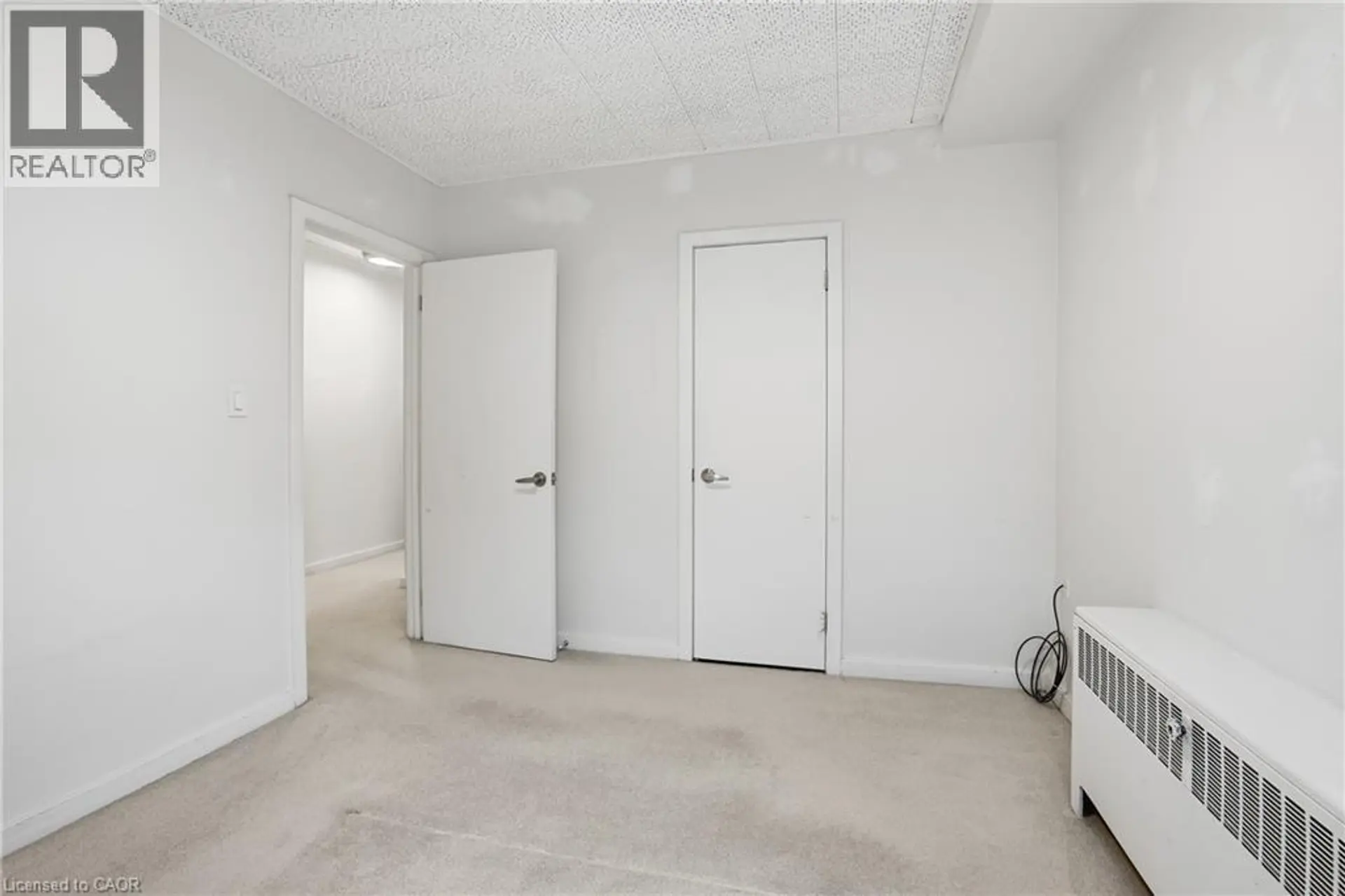 #9 4 ROBINSON Street - Image 12