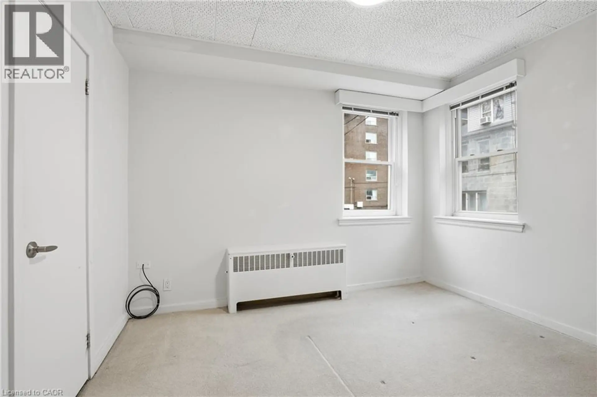 #9 4 ROBINSON Street - Image 10
