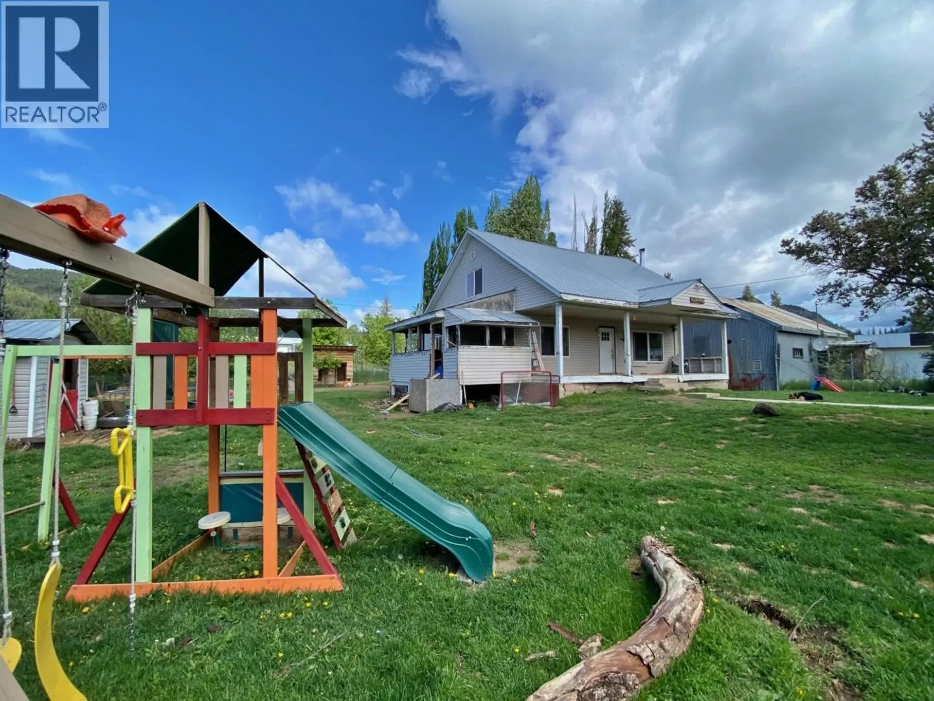 Property at 9857-9861 Church Street, Little Fort, BC