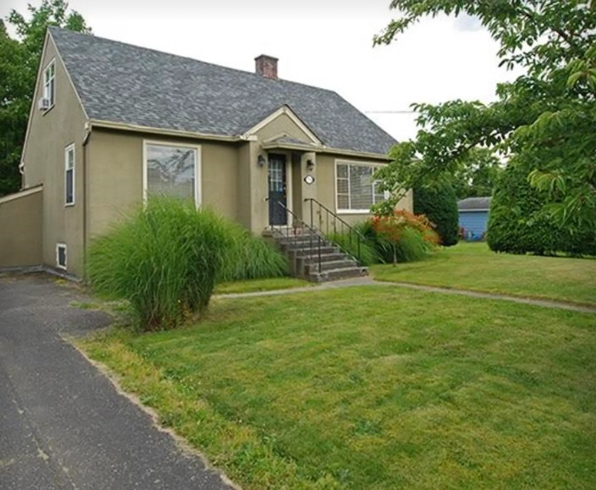 Property at 9754 Oak Street, Chilliwack, BC