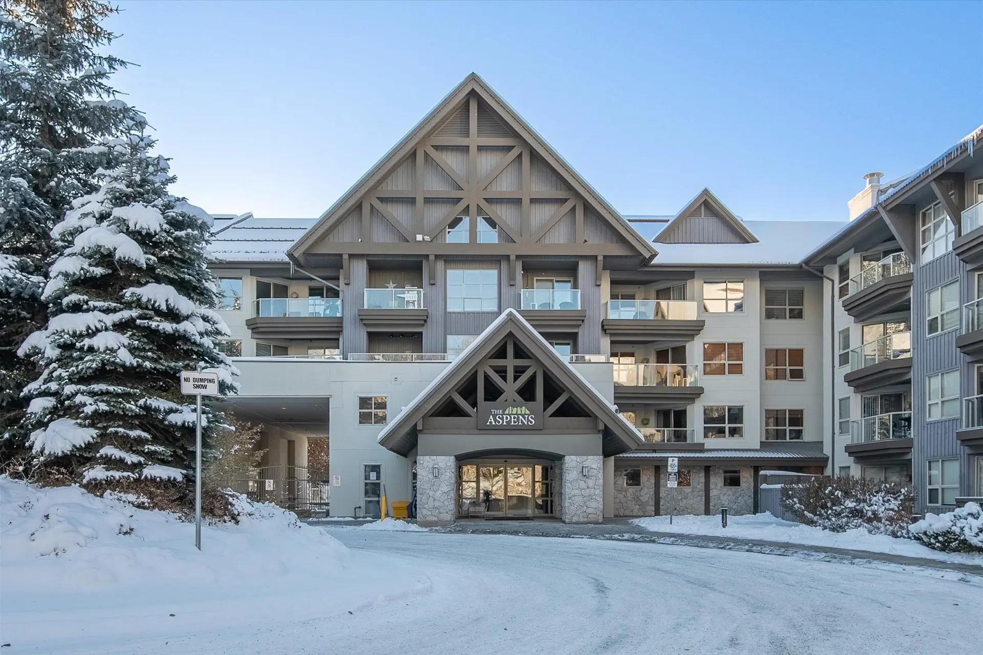 Property at #442 4800 Spearhead Drive, Whistler, BC
