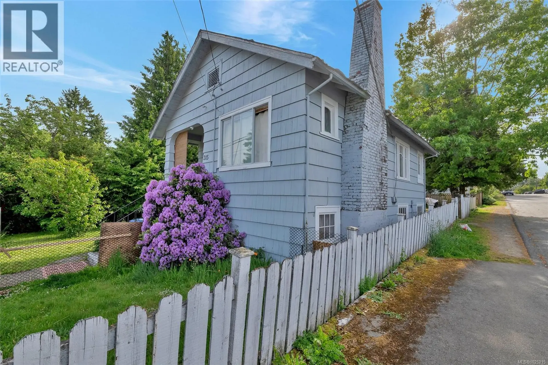Property at 315 Holly Ave, Nanaimo, BC