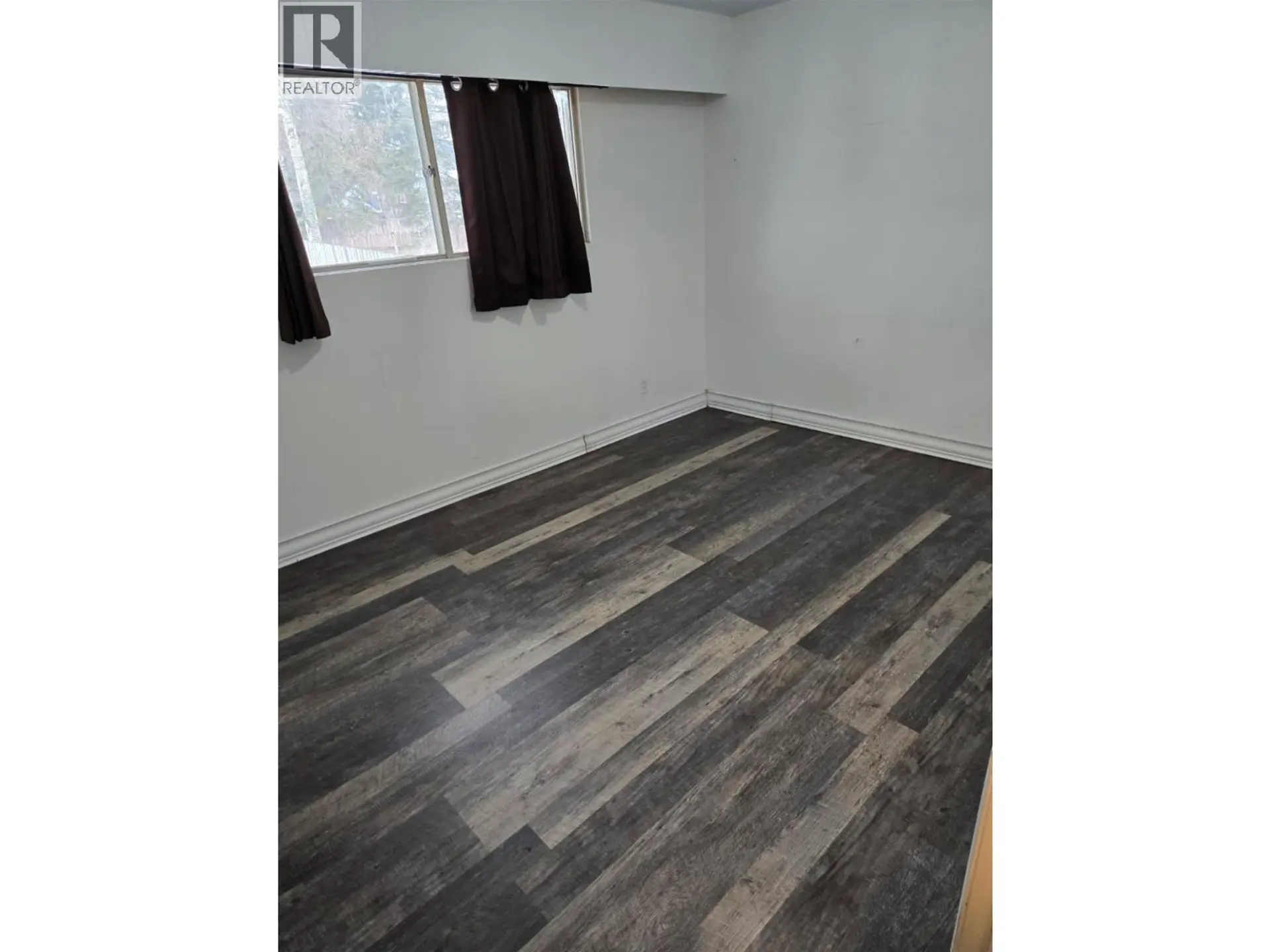 133 S MOFFAT STREET - Image 5