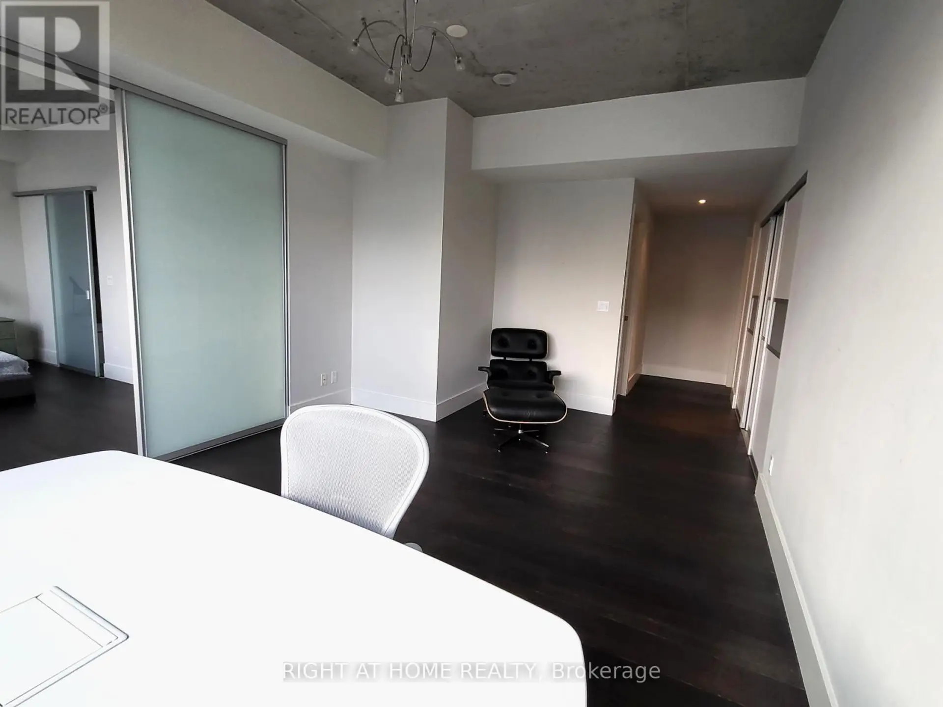#PH1027 55 STEWART STREET - Image 12