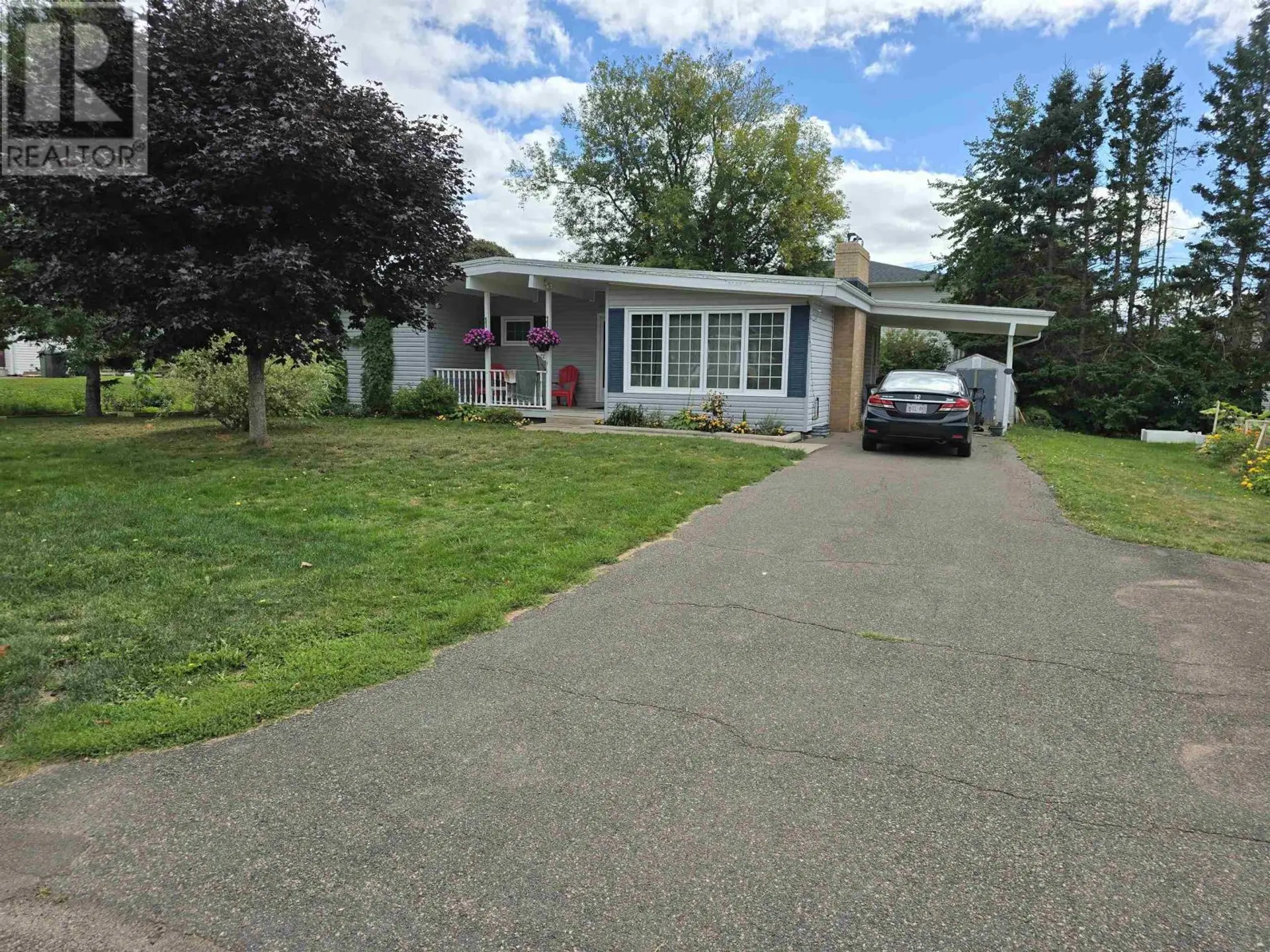 46 SAUNDERS AVENUE - Image 4
