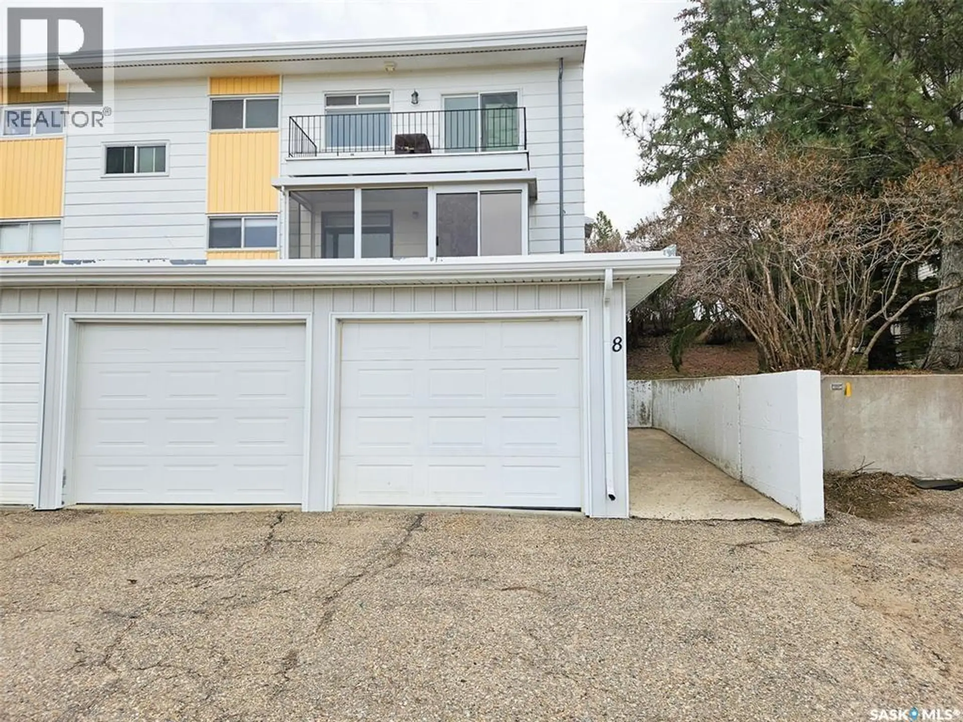 #8 320 13TH AVENUE NE - Image 12