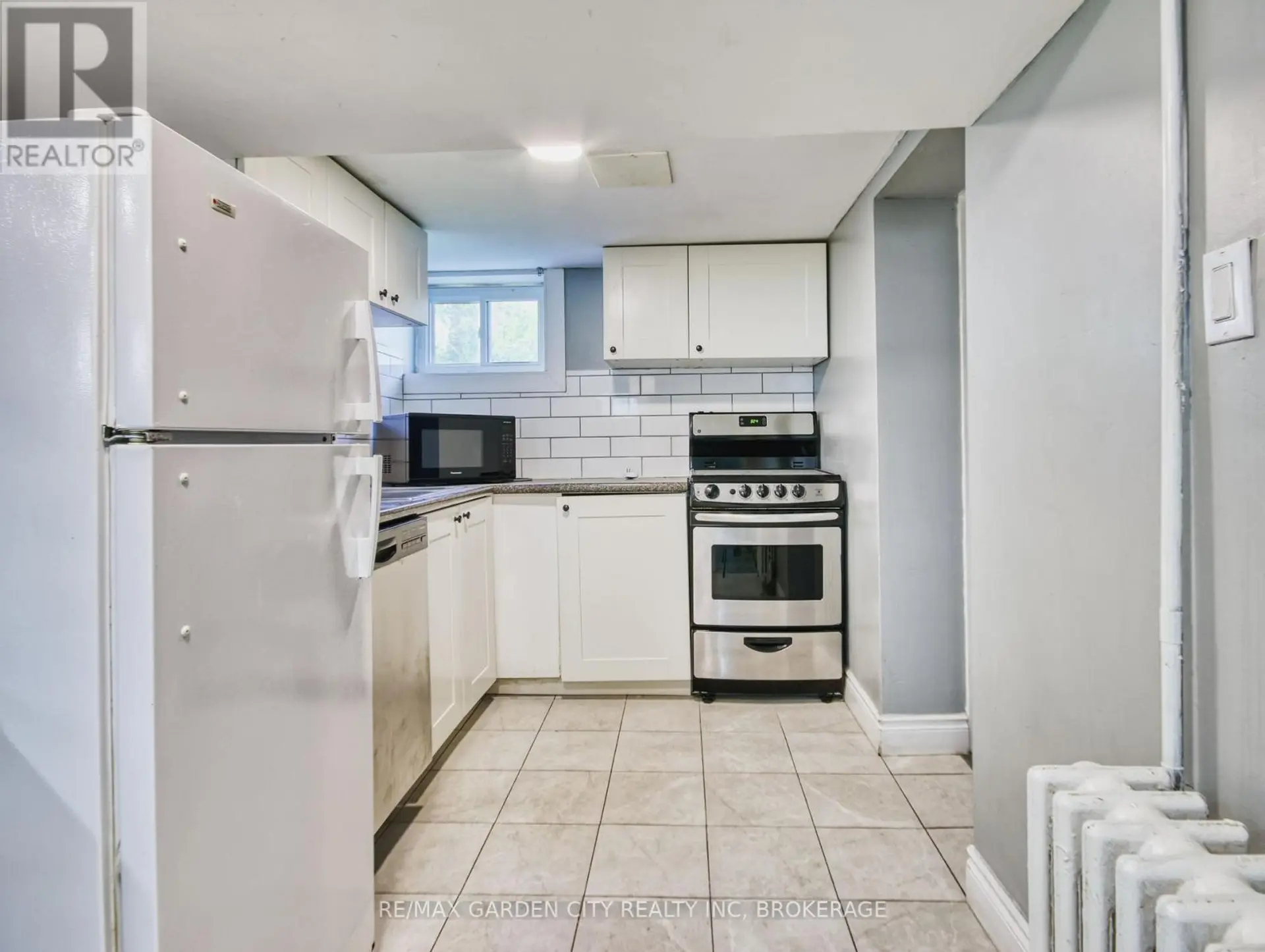 144 WELLAND AVENUE - Image 11
