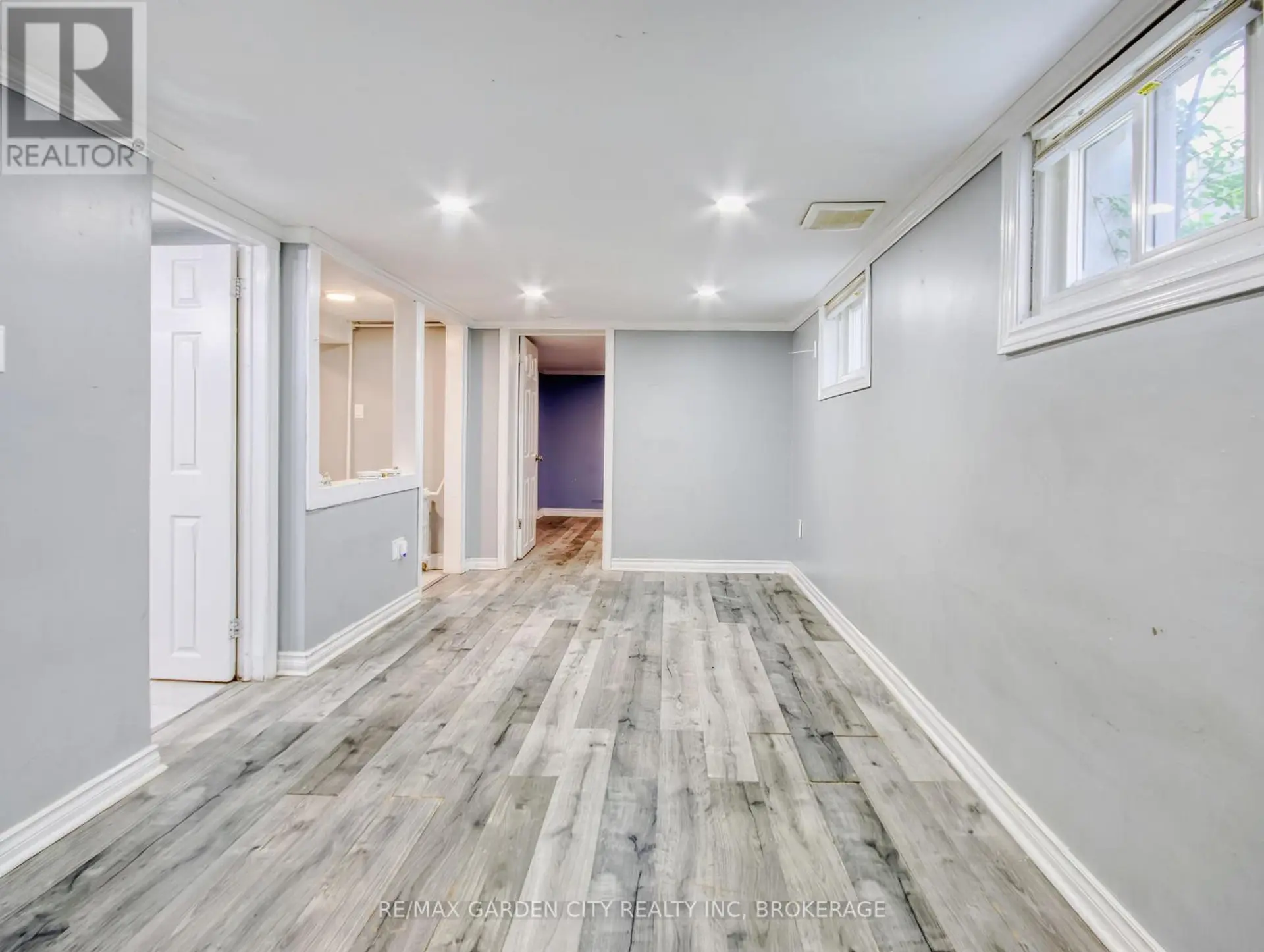 144 WELLAND AVENUE - Image 13
