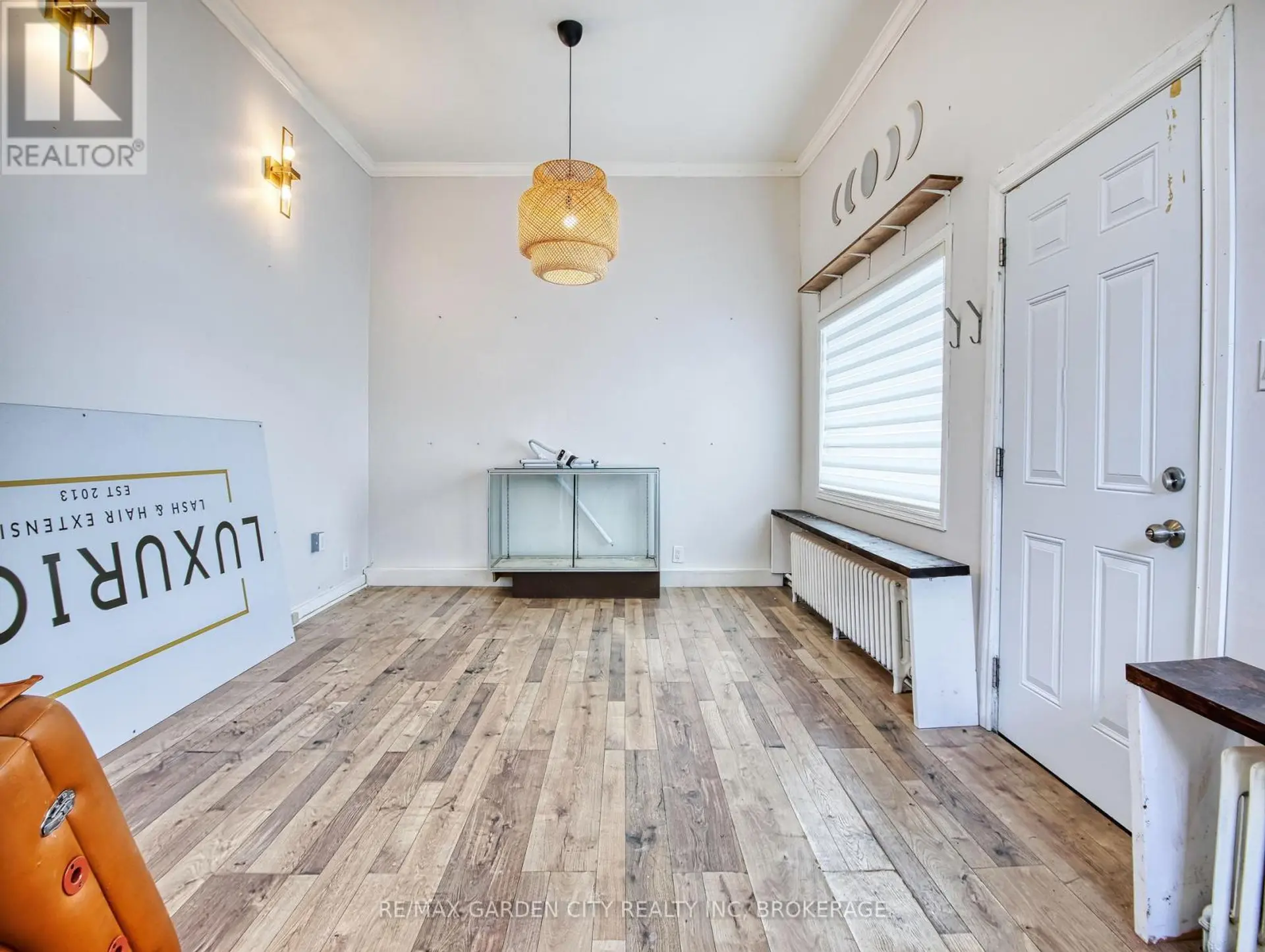 144 WELLAND AVENUE - Image 2