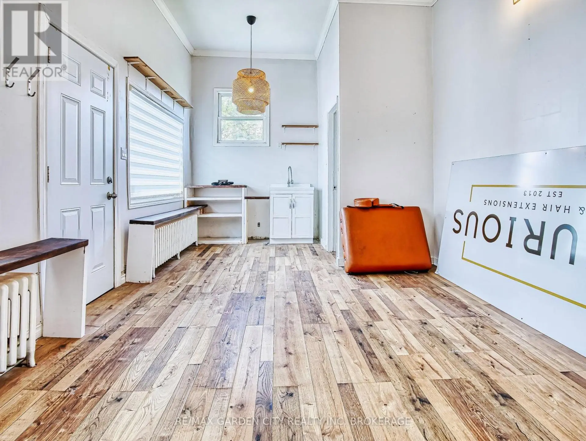 144 WELLAND AVENUE - Image 4