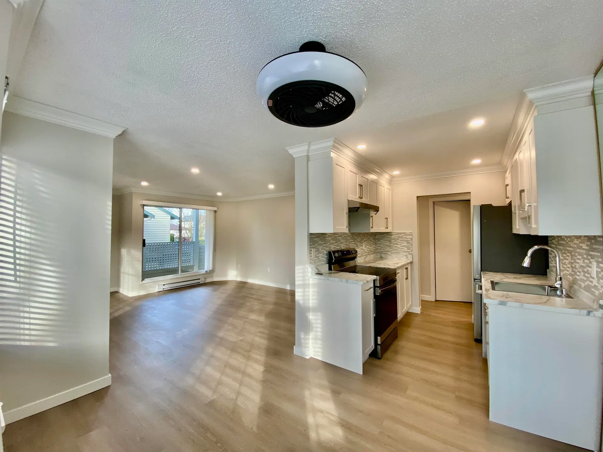 #115 7591 Moffatt Road - Image 3