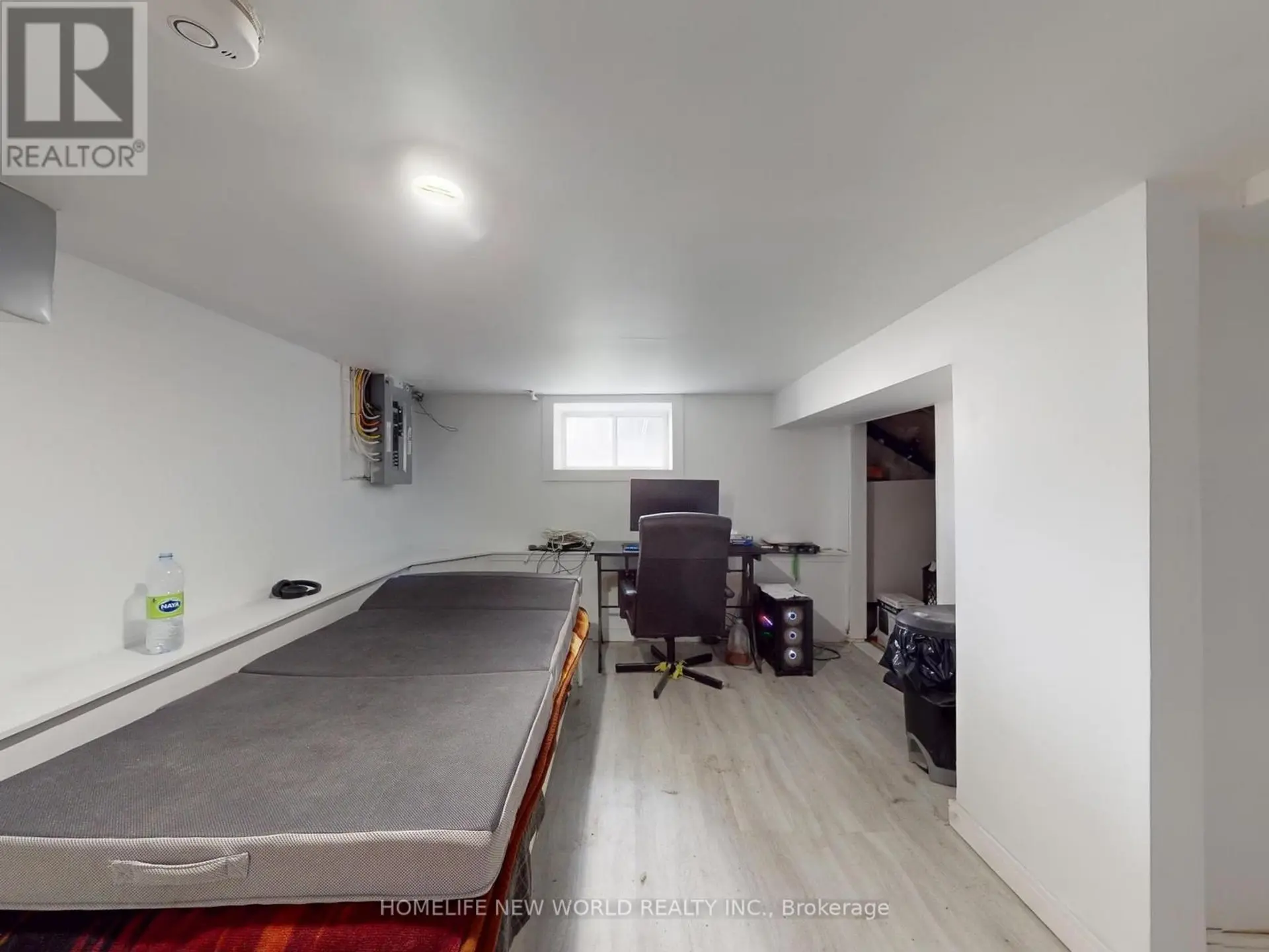 11 MAPLE STREET - Image 17