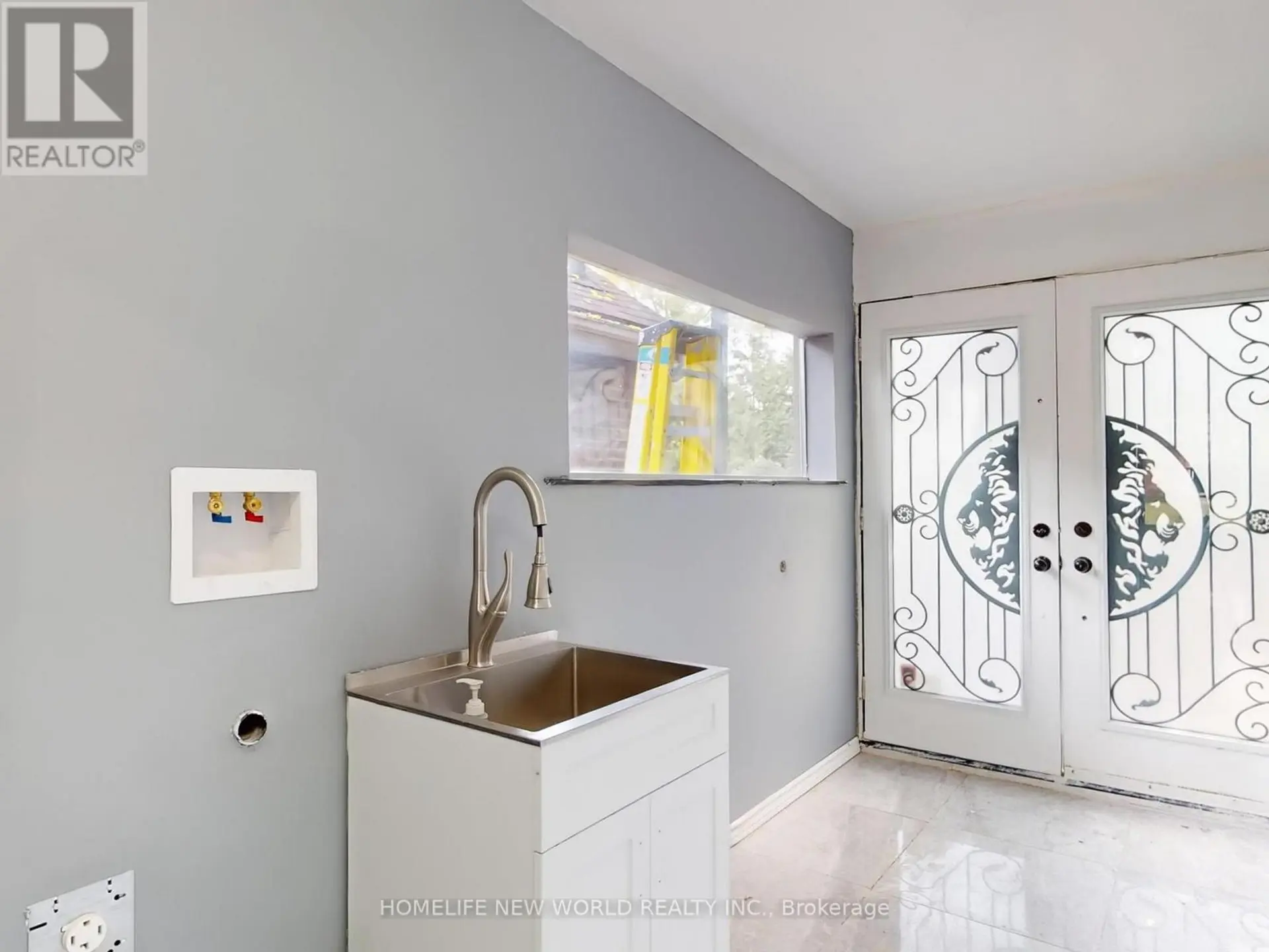 11 MAPLE STREET - Image 9