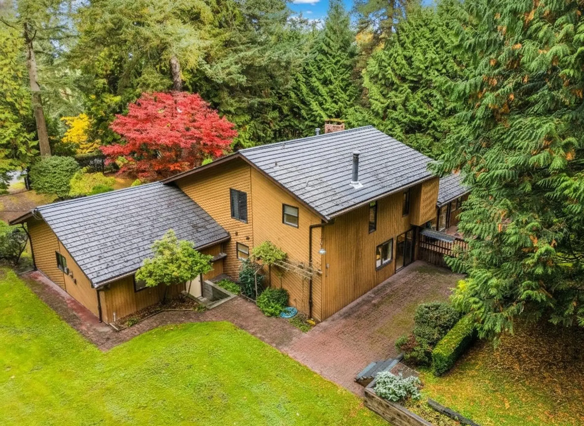 Property at 13912 28 Avenue, Surrey, BC