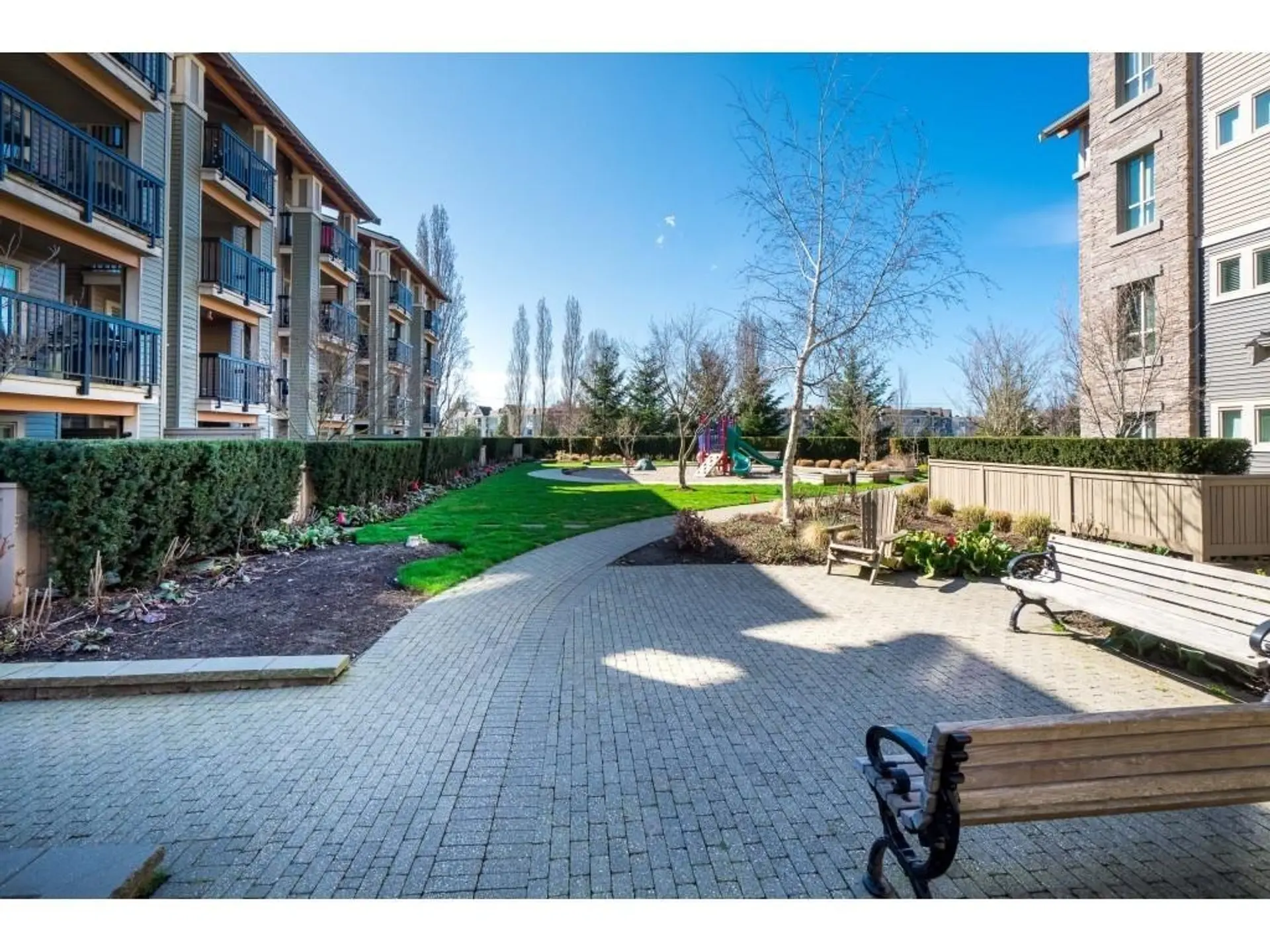 #402 5655 210a Street - Image 11