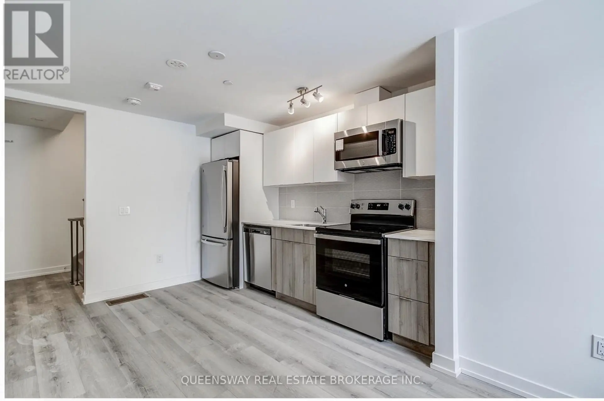 3079 PHARMACY AVENUE - Image 4