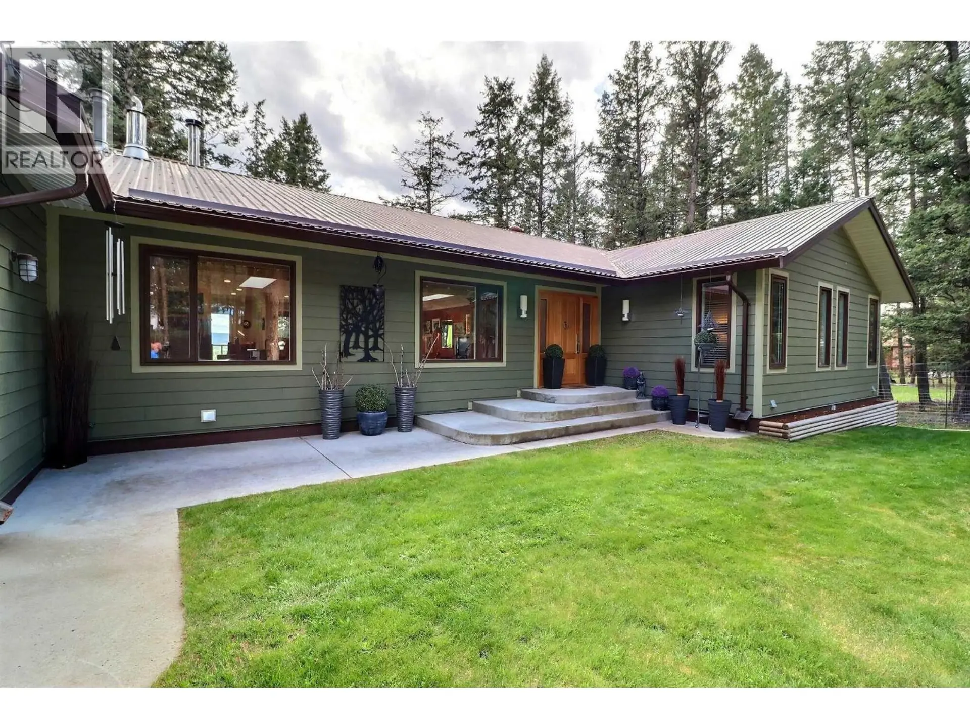 5042 GLOINNZUN DRIVE - Image 2
