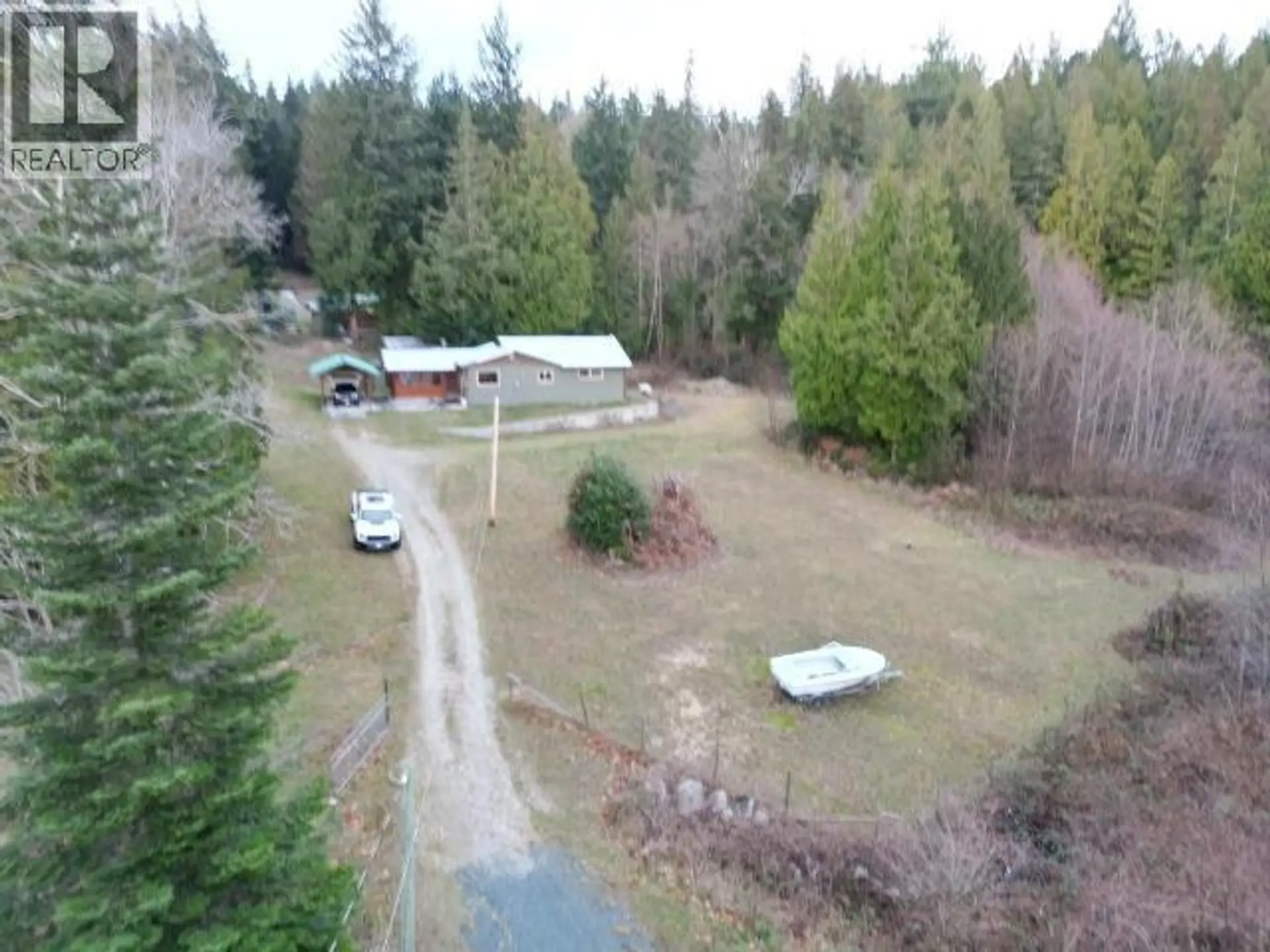 Property at 4002 HIGHWAY 101, Powell River, BC