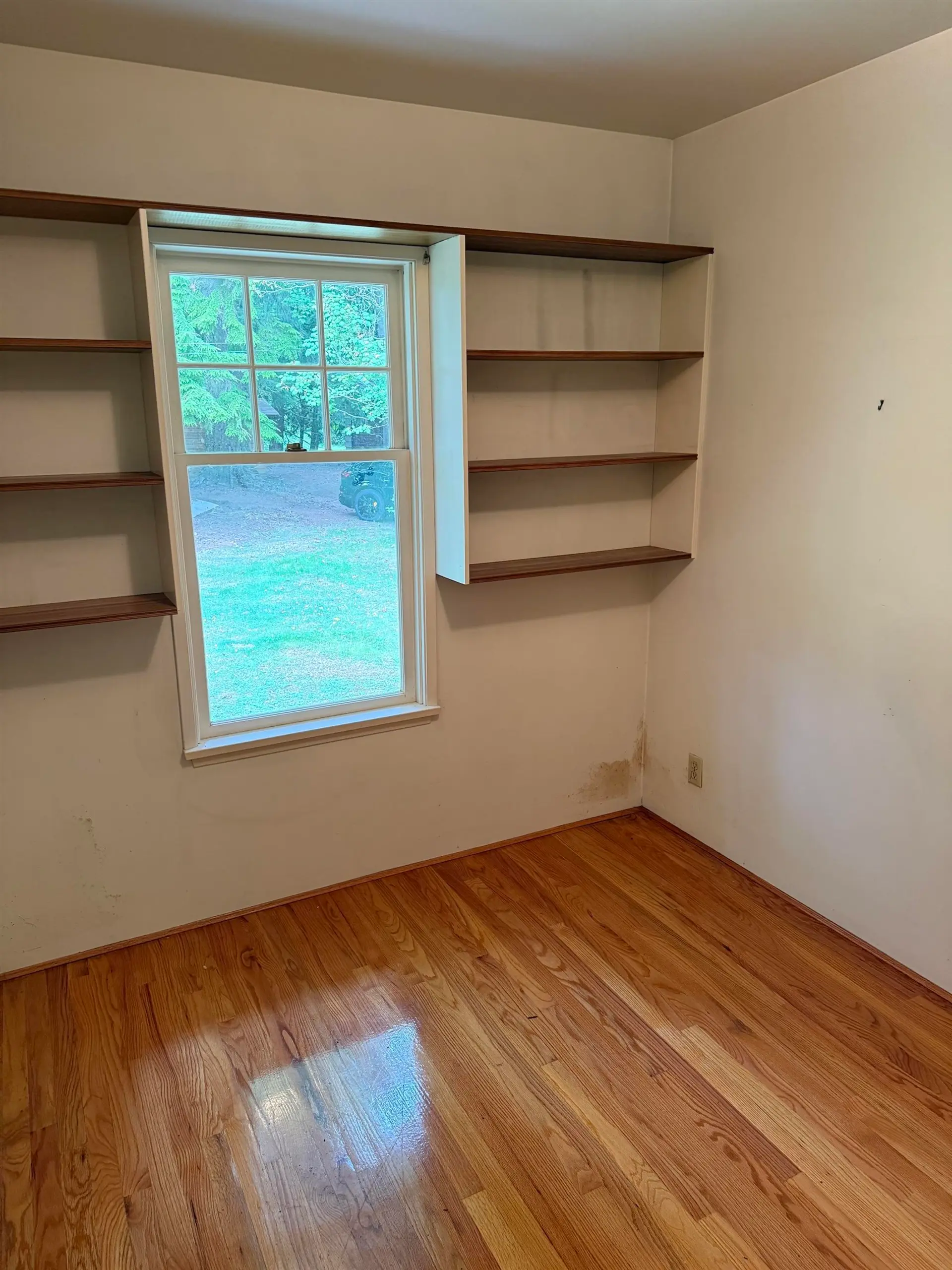 16203 8 Avenue - Image 13