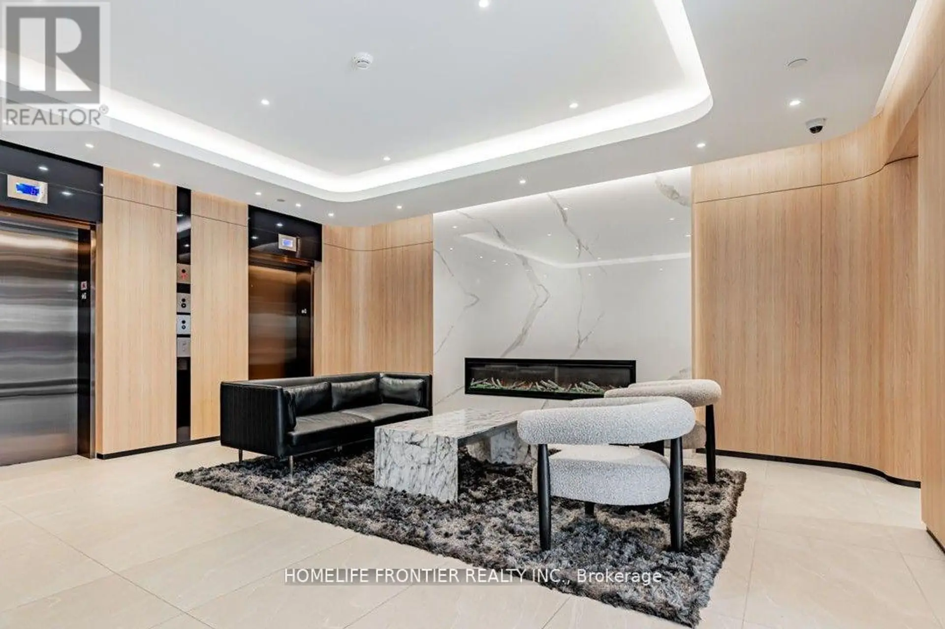#205 185 ALBERTA AVENUE - Image 2
