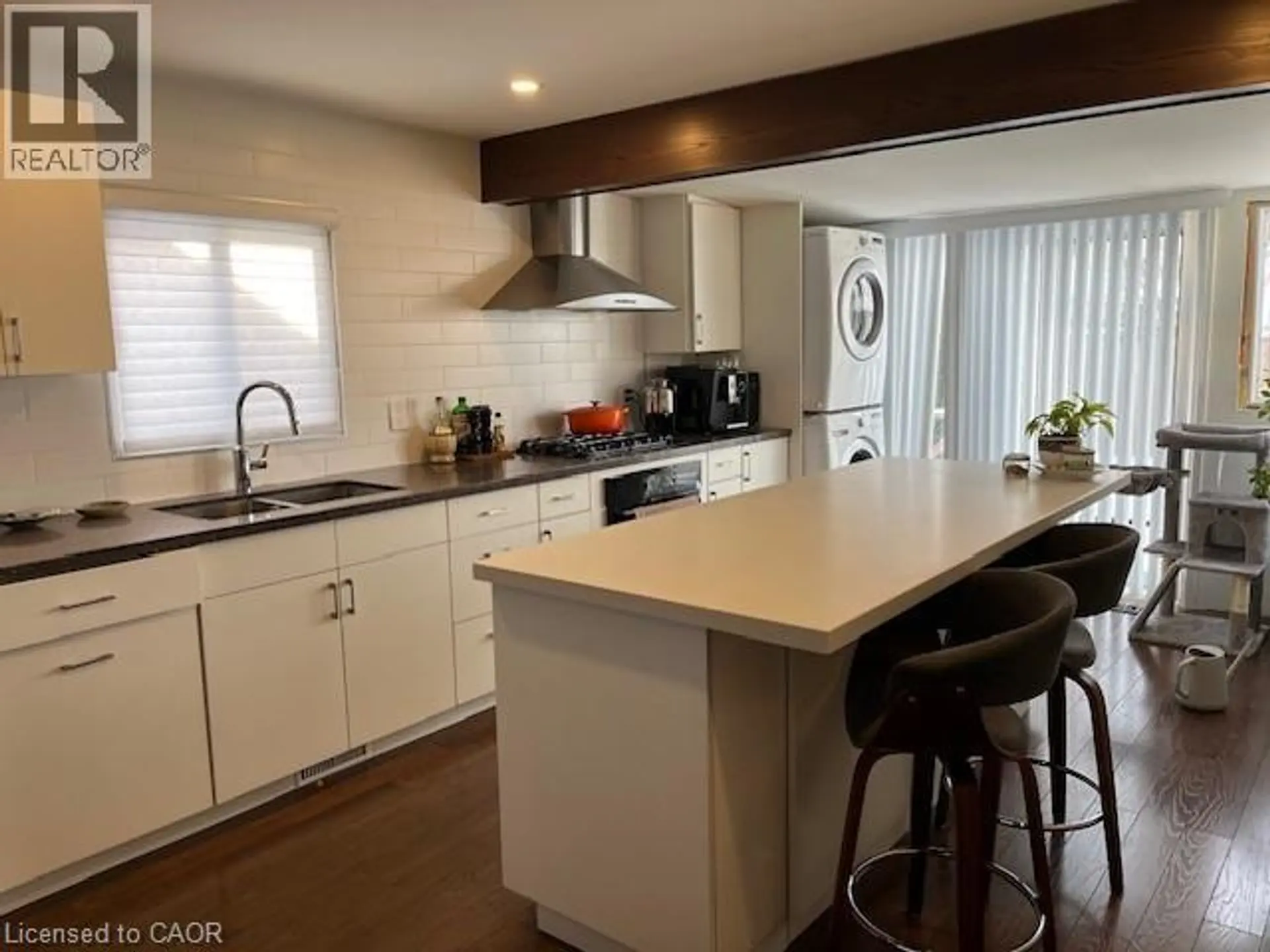 271 JULIAN AVENUE - Image 6