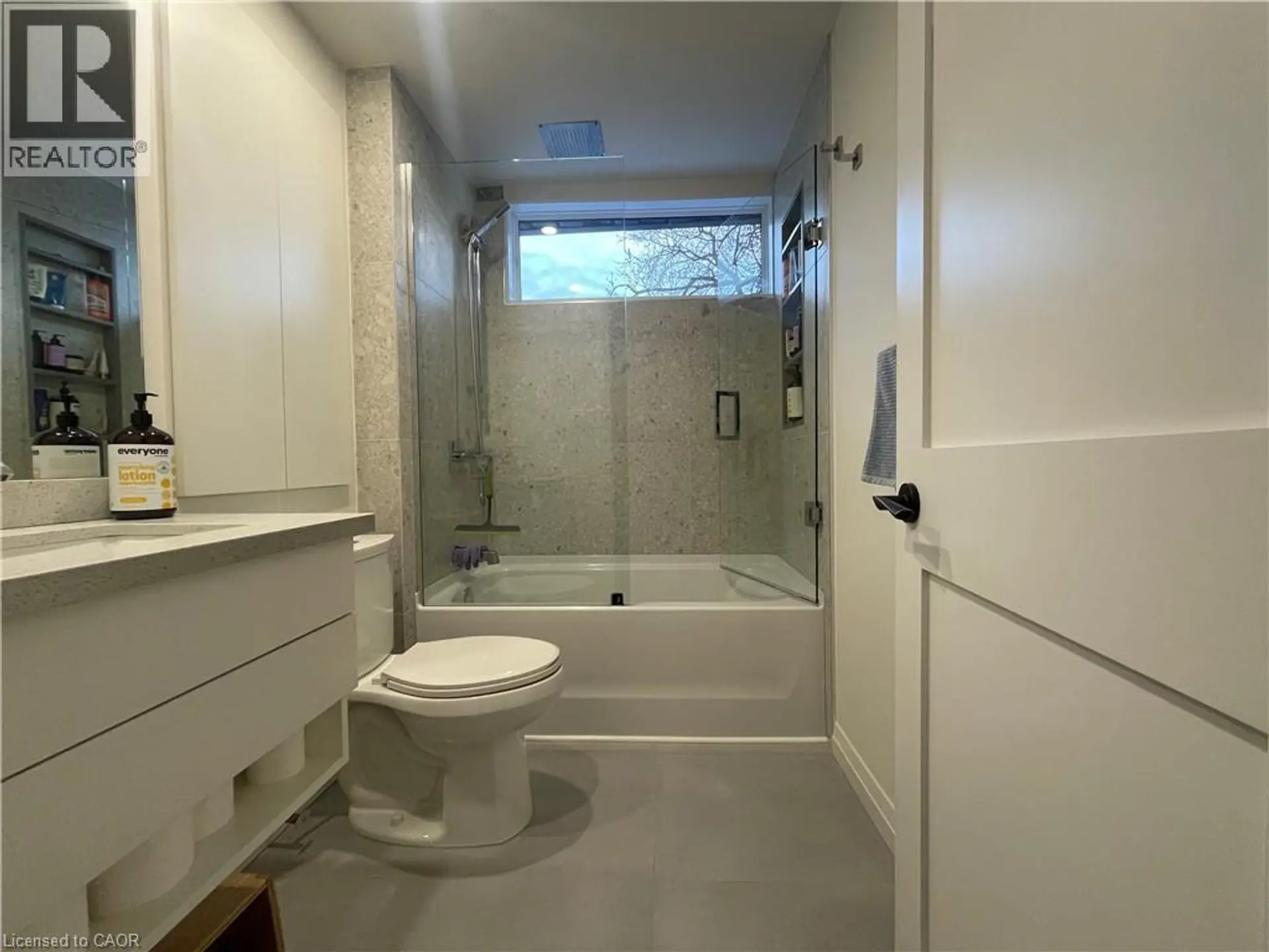 271 JULIAN AVENUE - Image 20