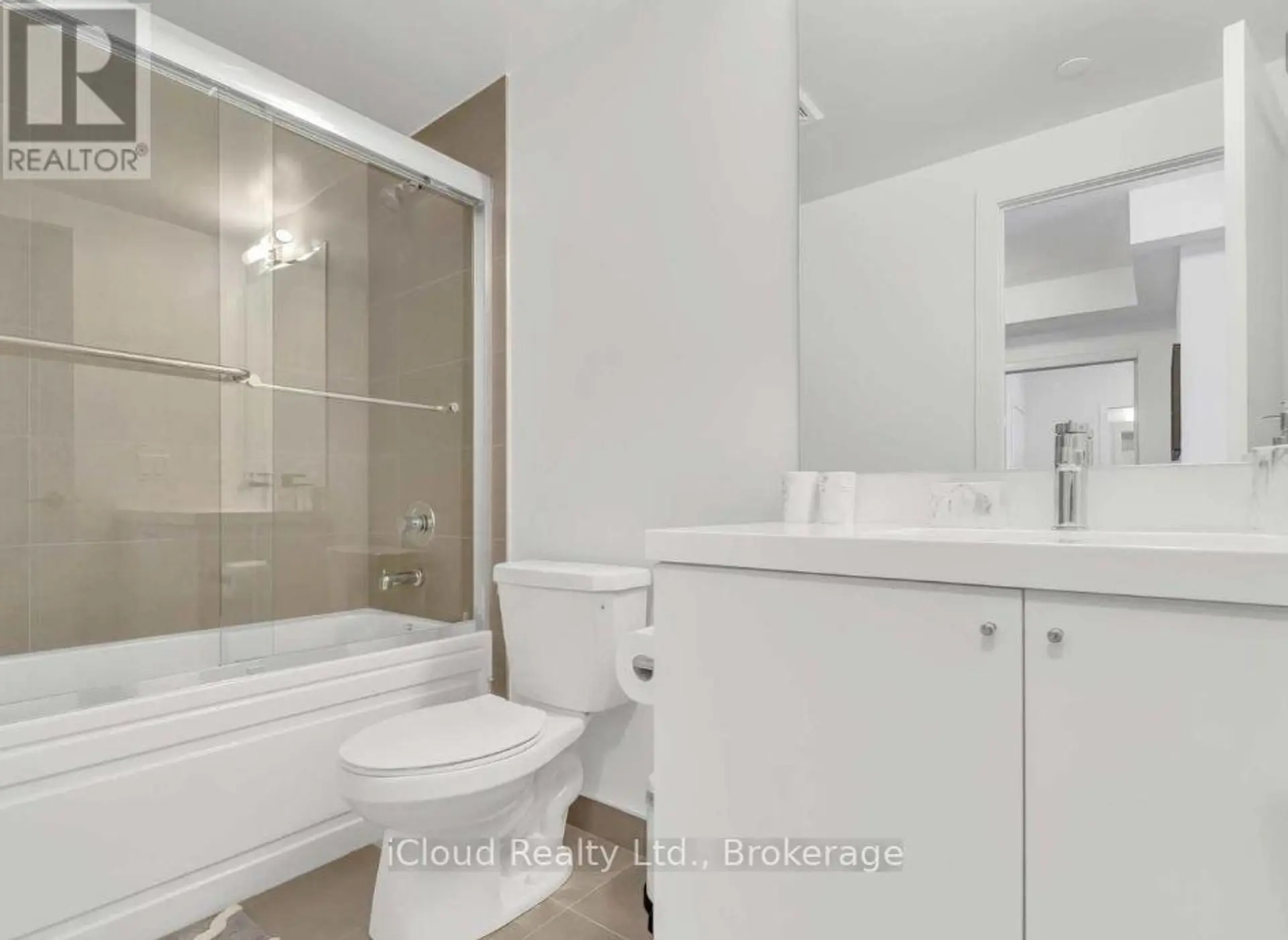#1917 2550 SIMCOE STREET N - Image 9