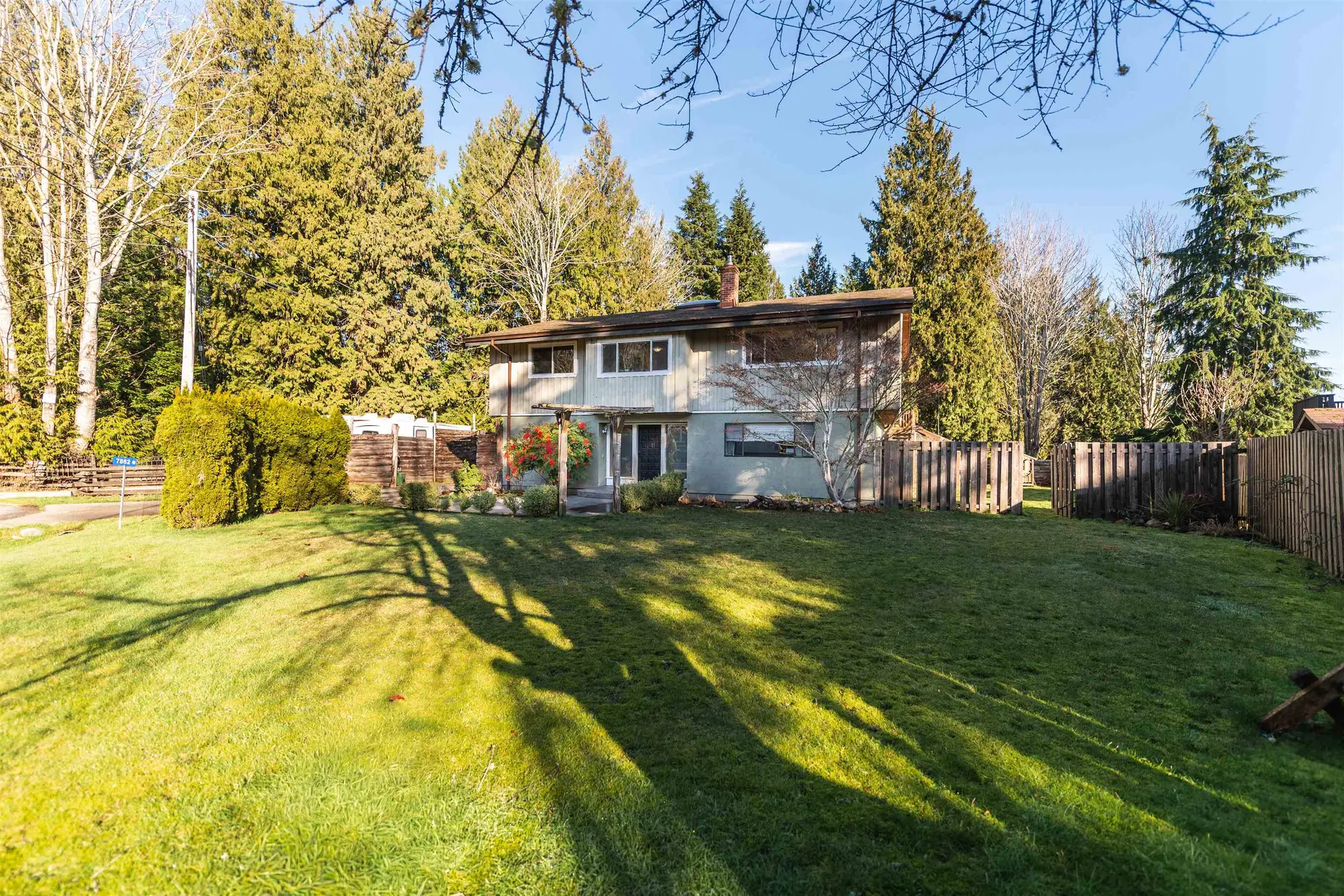 Property at 7862 Eagle Drive, Halfmoon Bay, BC