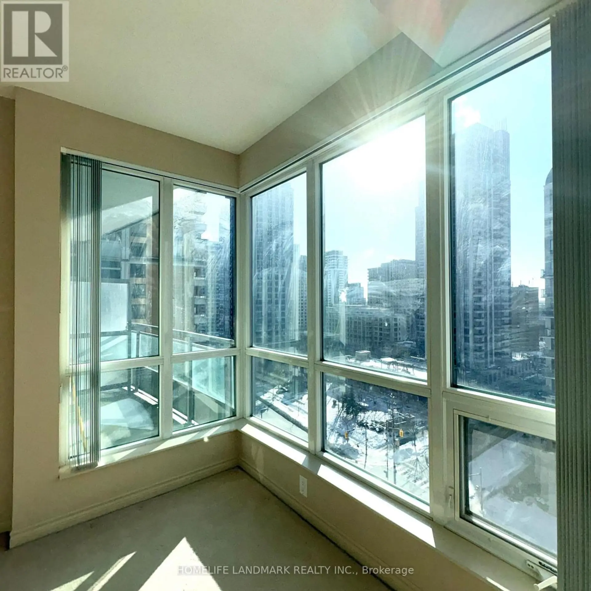 #1015 60 BYNG AVENUE - Image 6
