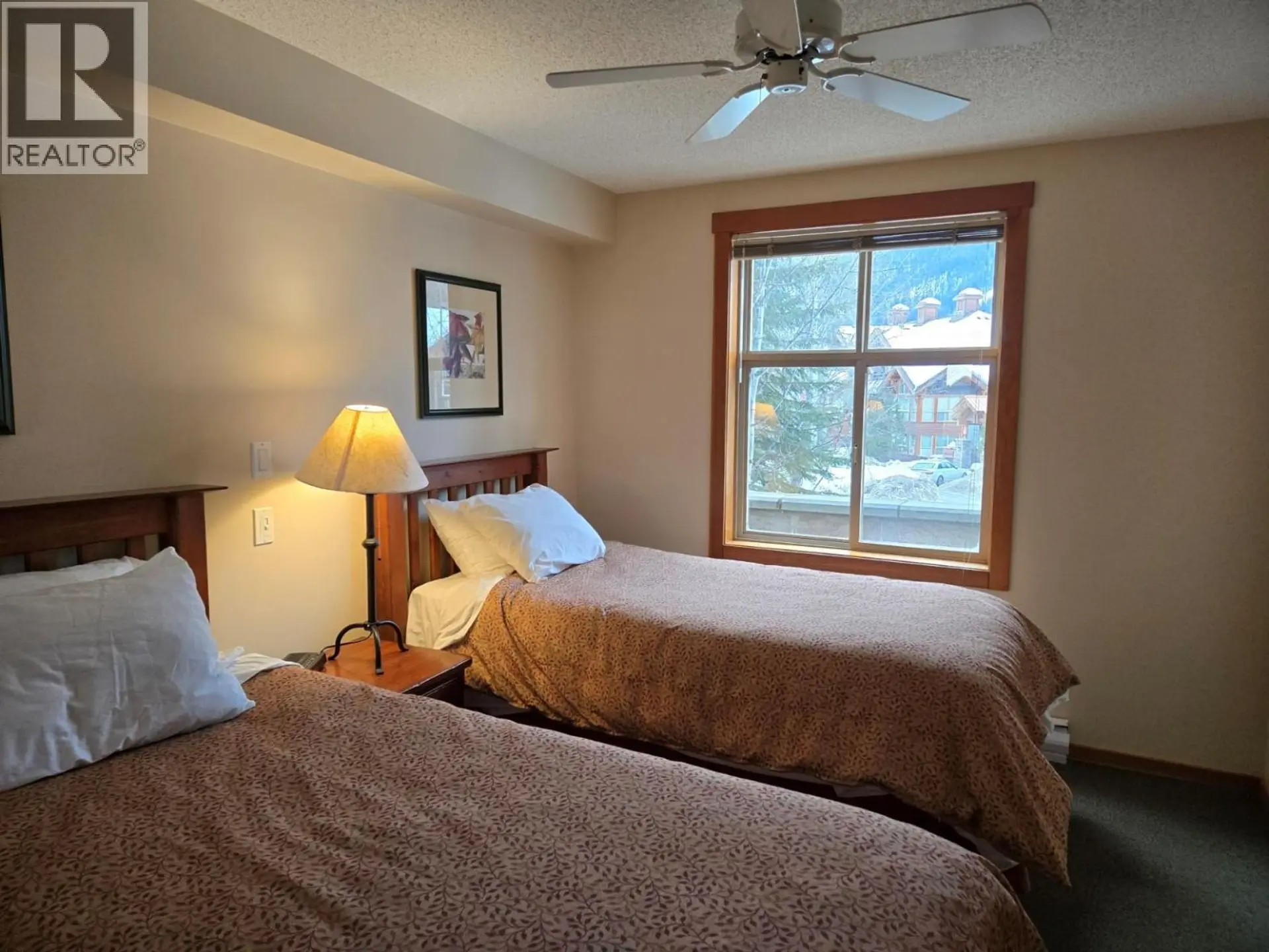 #114 2060 Summit Drive - Image 5