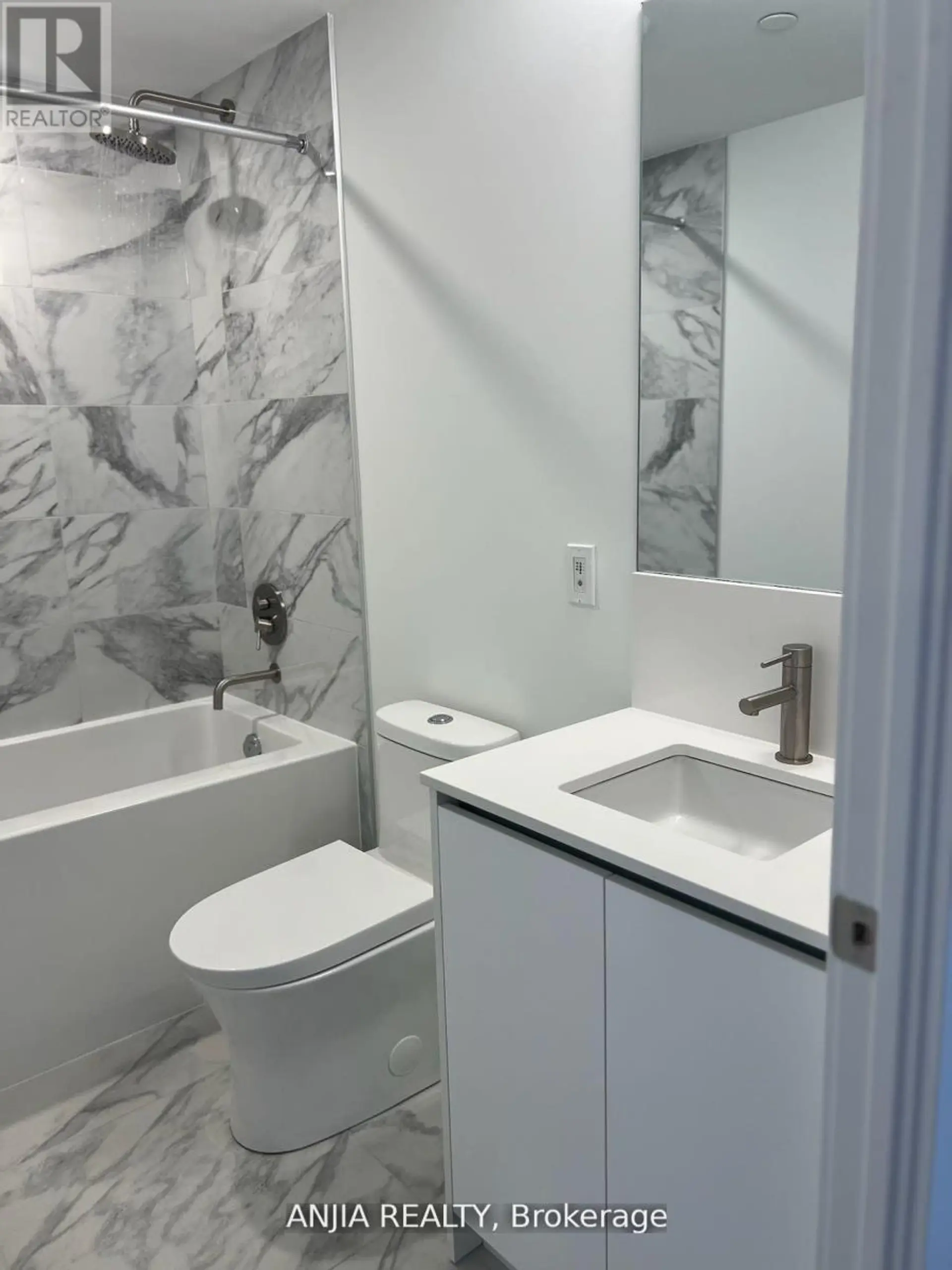 #932 1100 SHEPPARD AVENUE W - Image 11