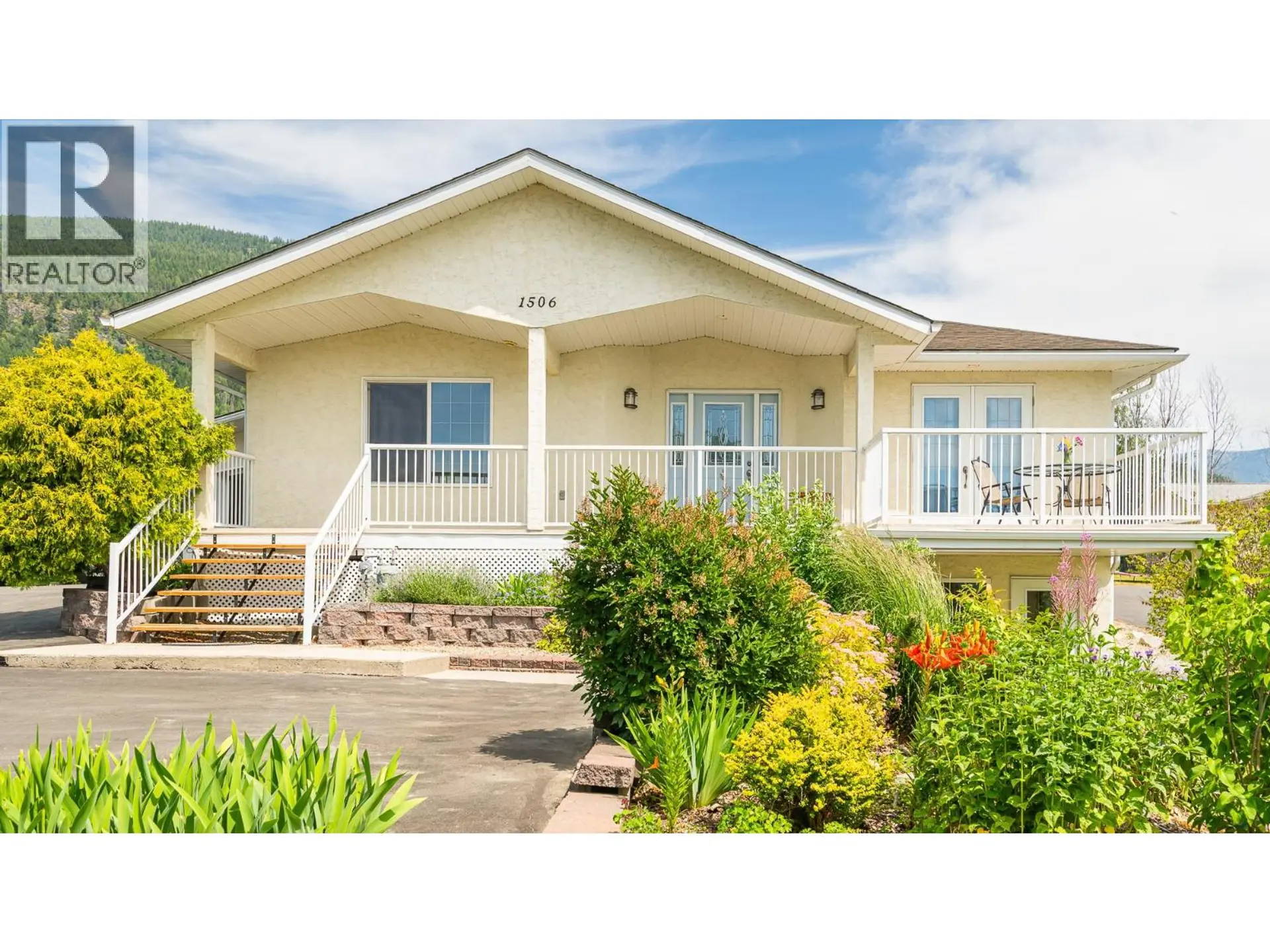 Property at 1506 1ST Avenue NW, Creston, BC