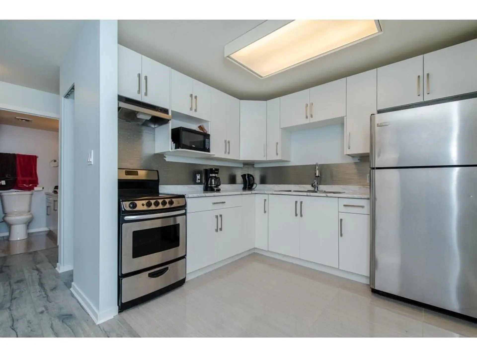 #207 2567 Victoria Street - Image 2
