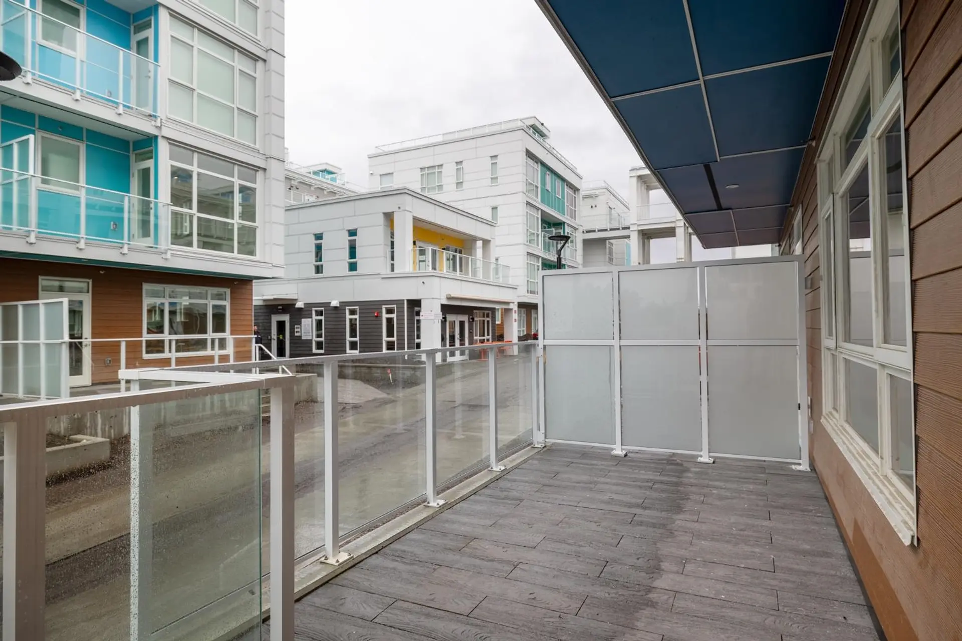 #11 10333 River Drive - Image 18