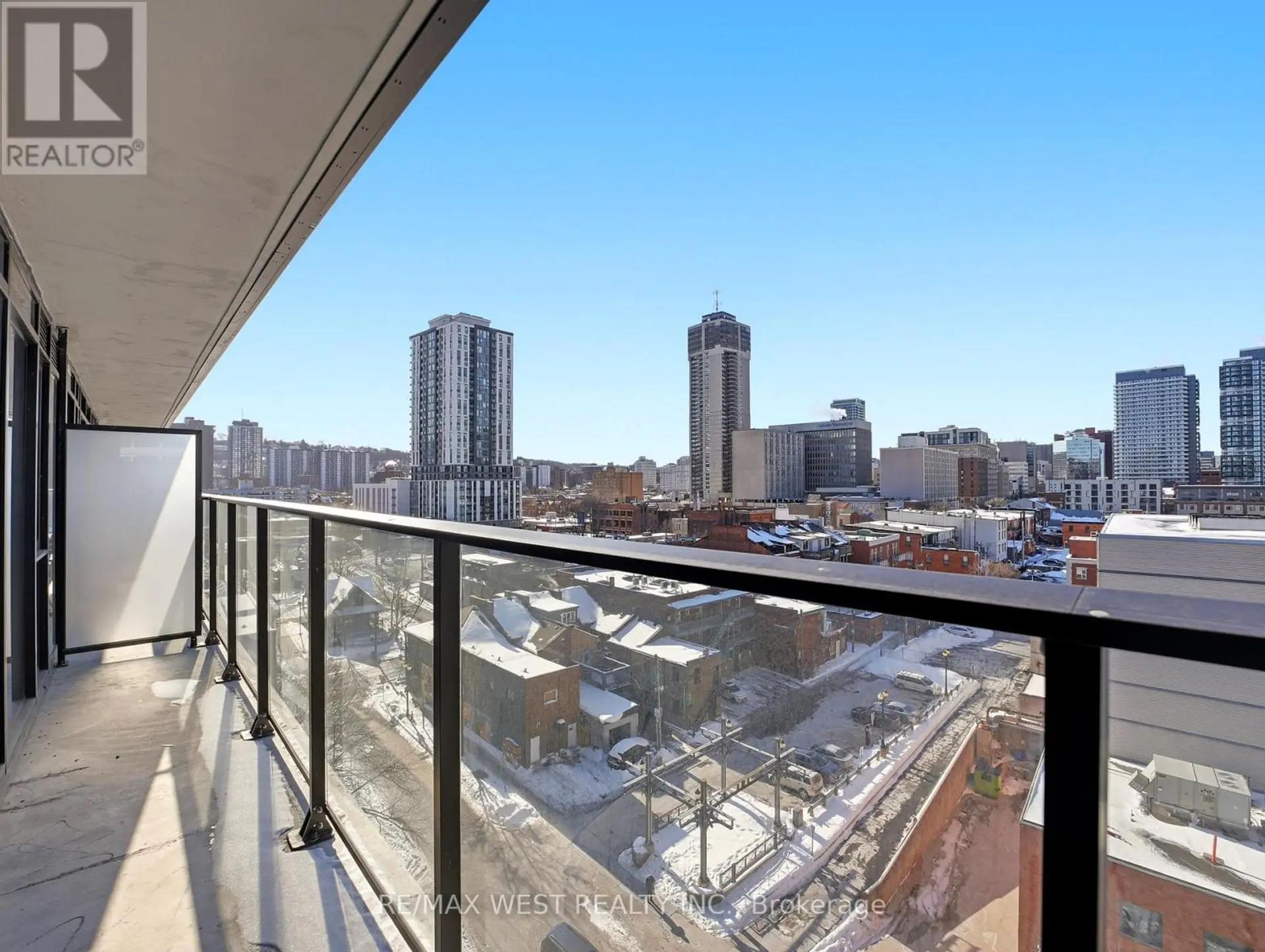 #912 1 JARVIS STREET - Image 6