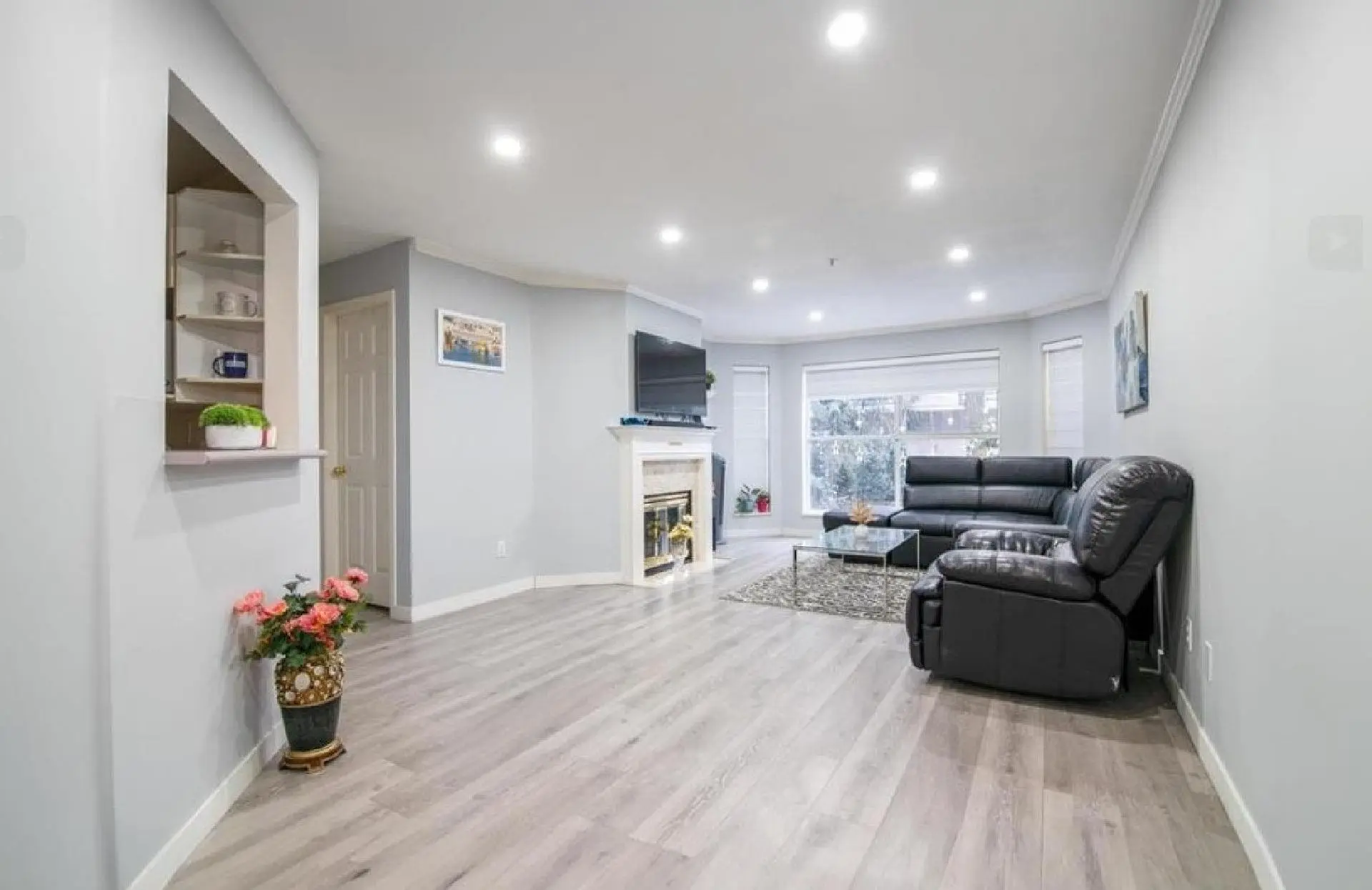 #110 7161 121 Street - Image 4