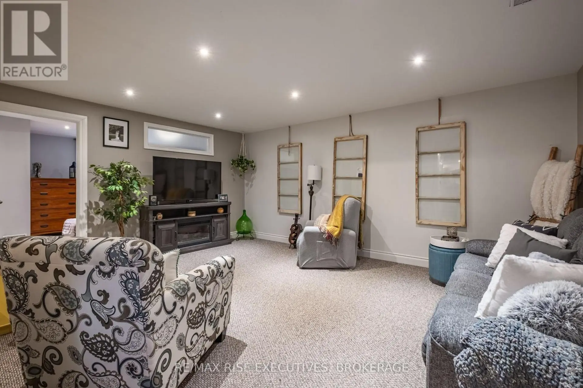 1388 OTTAWA STREET - Image 8