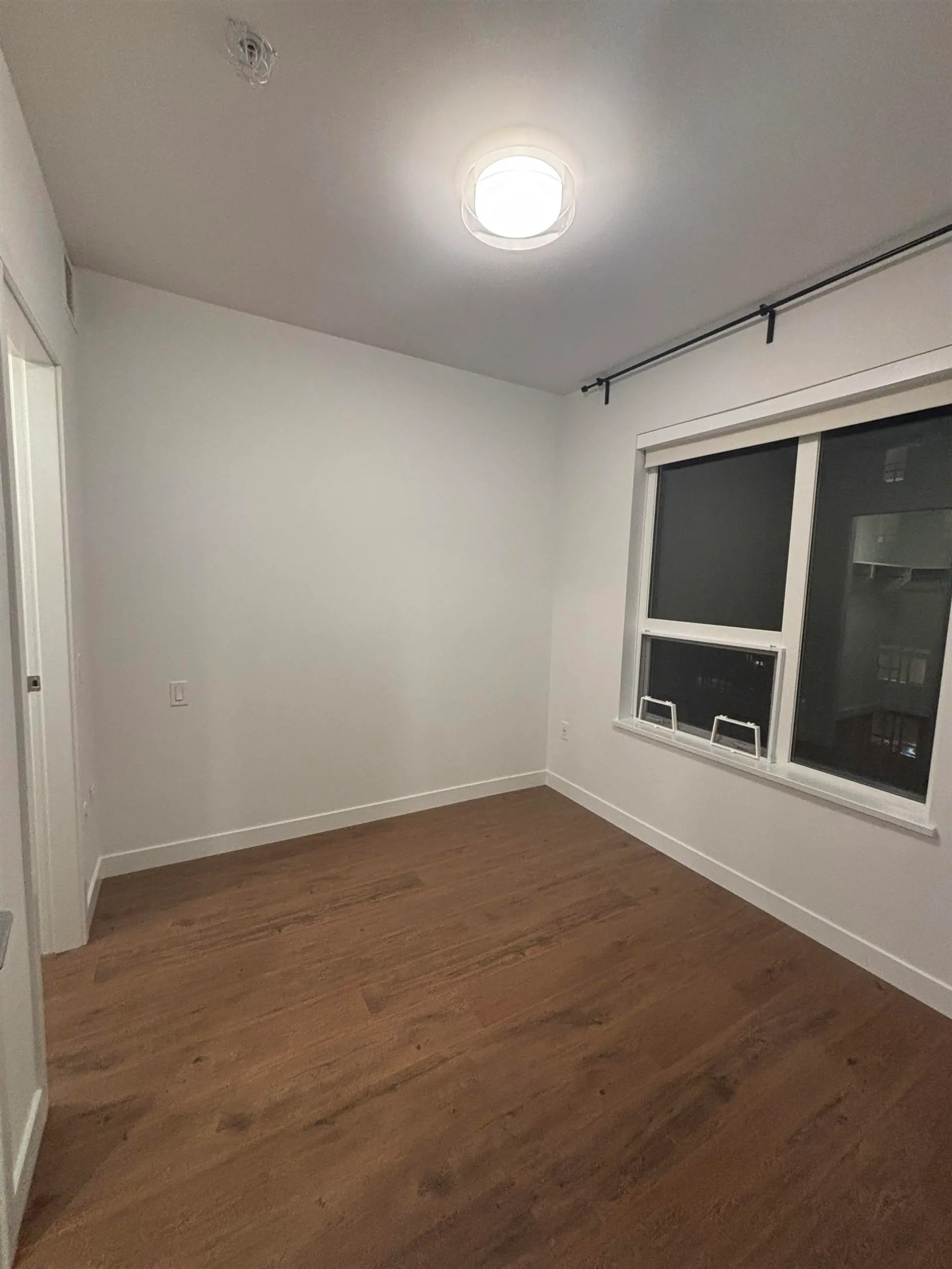 #414 645 Como Lake Avenue - Image 10