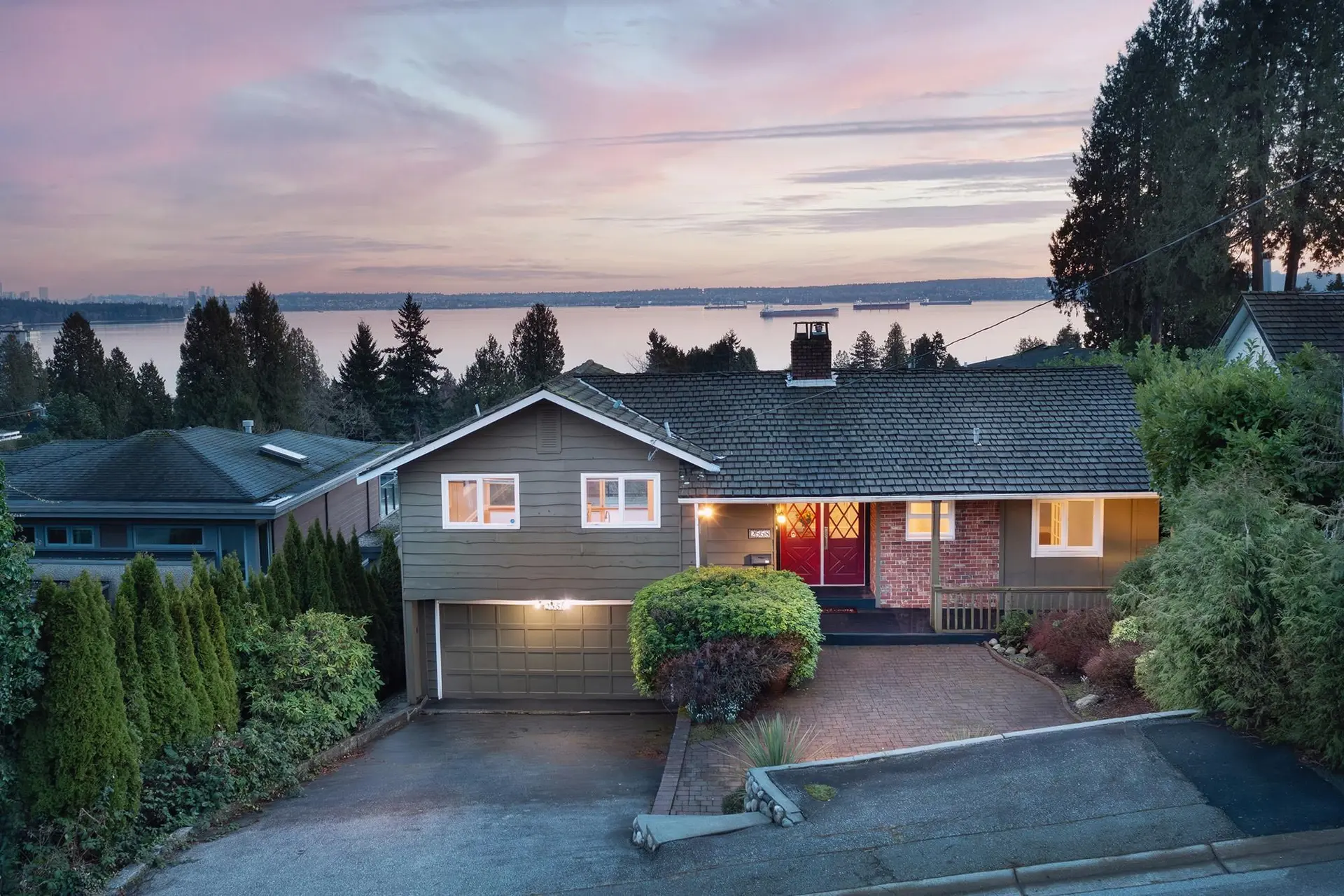Property at 2558 Mathers Avenue, West Vancouver, BC