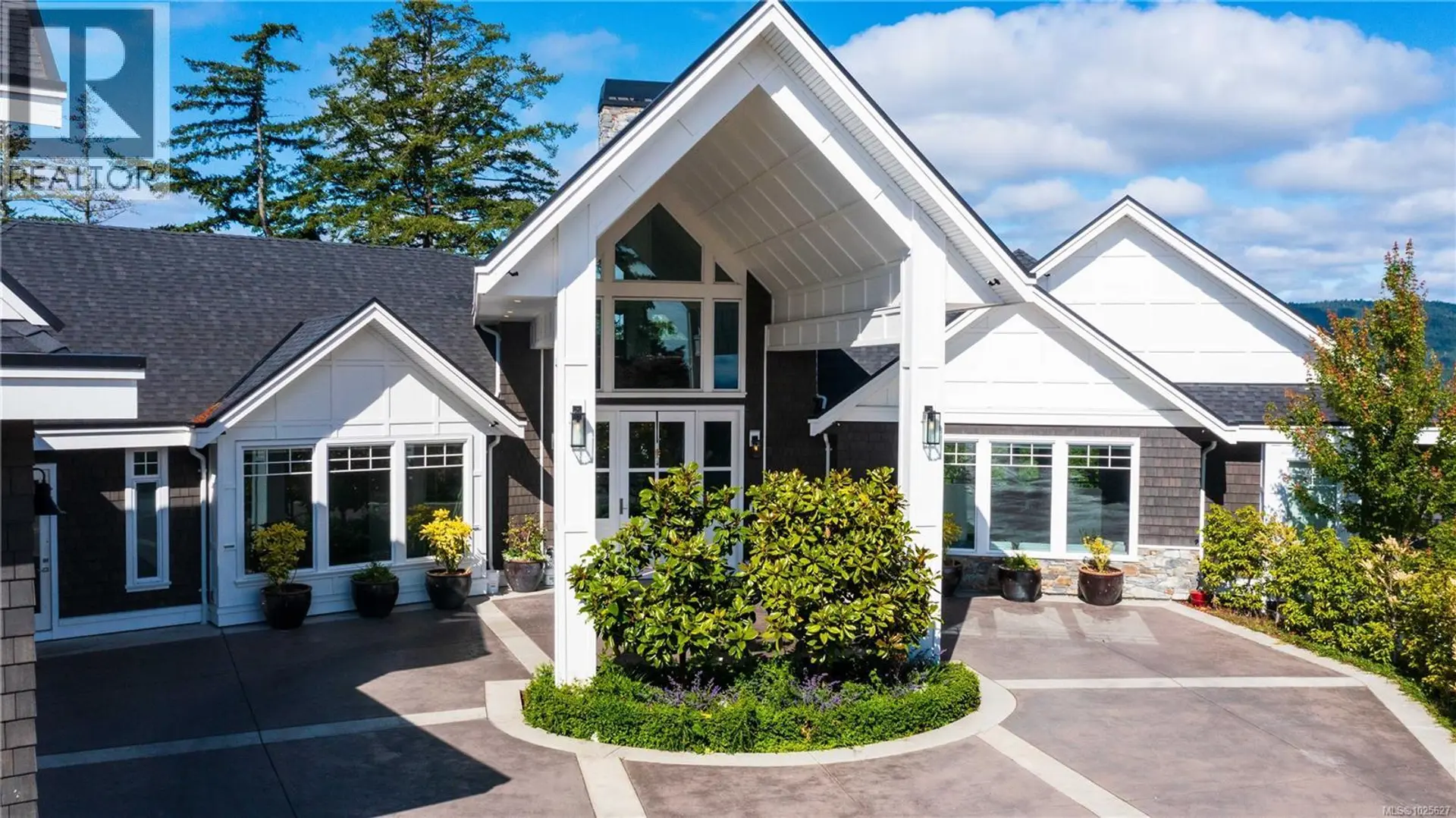 Property at 2230 Compass Pointe Pl, Langford, BC